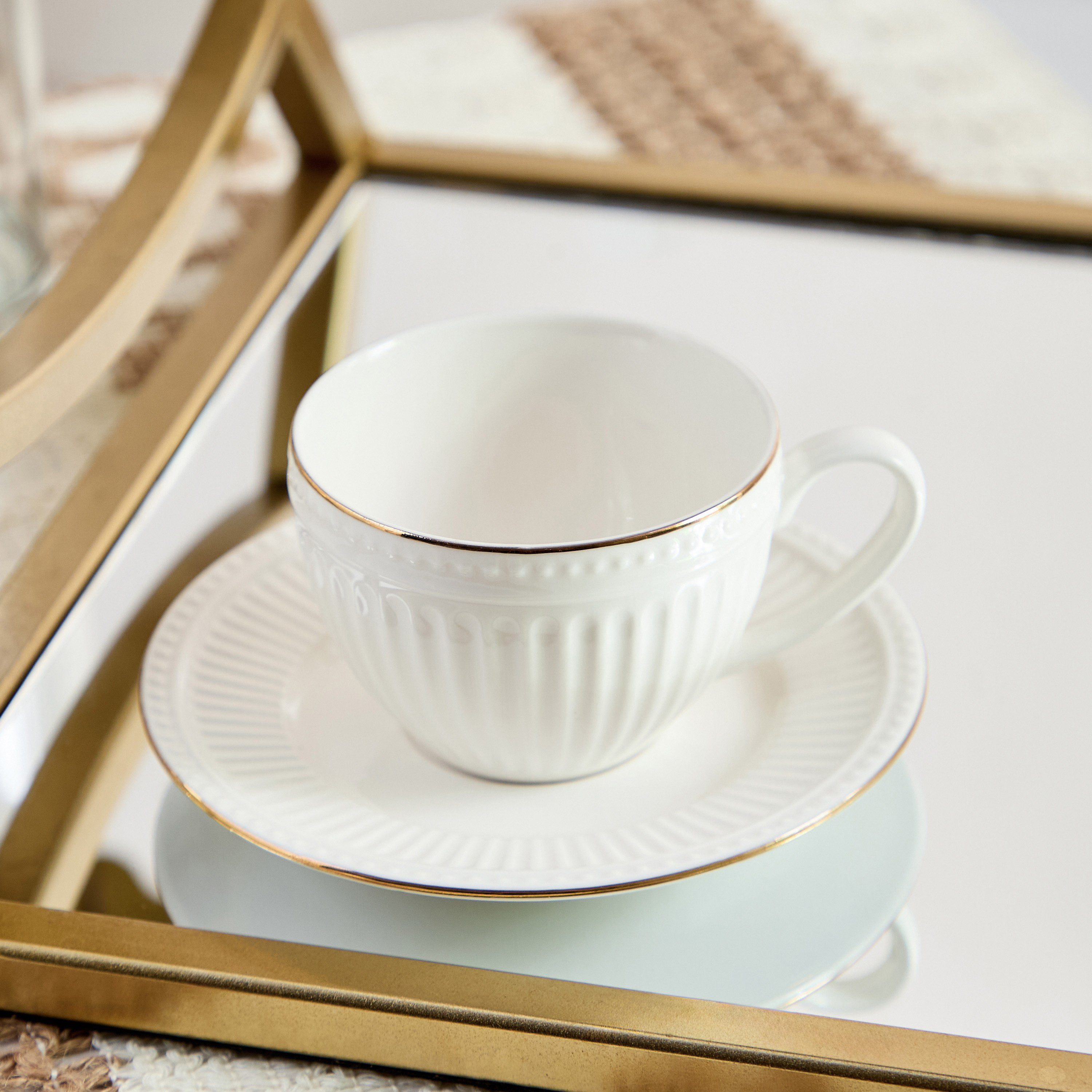 Embossed Gold Line Espresso Cup and Saucer - 110 ml-hbxdecorandfurnishings-tabletop-crockery-image-1