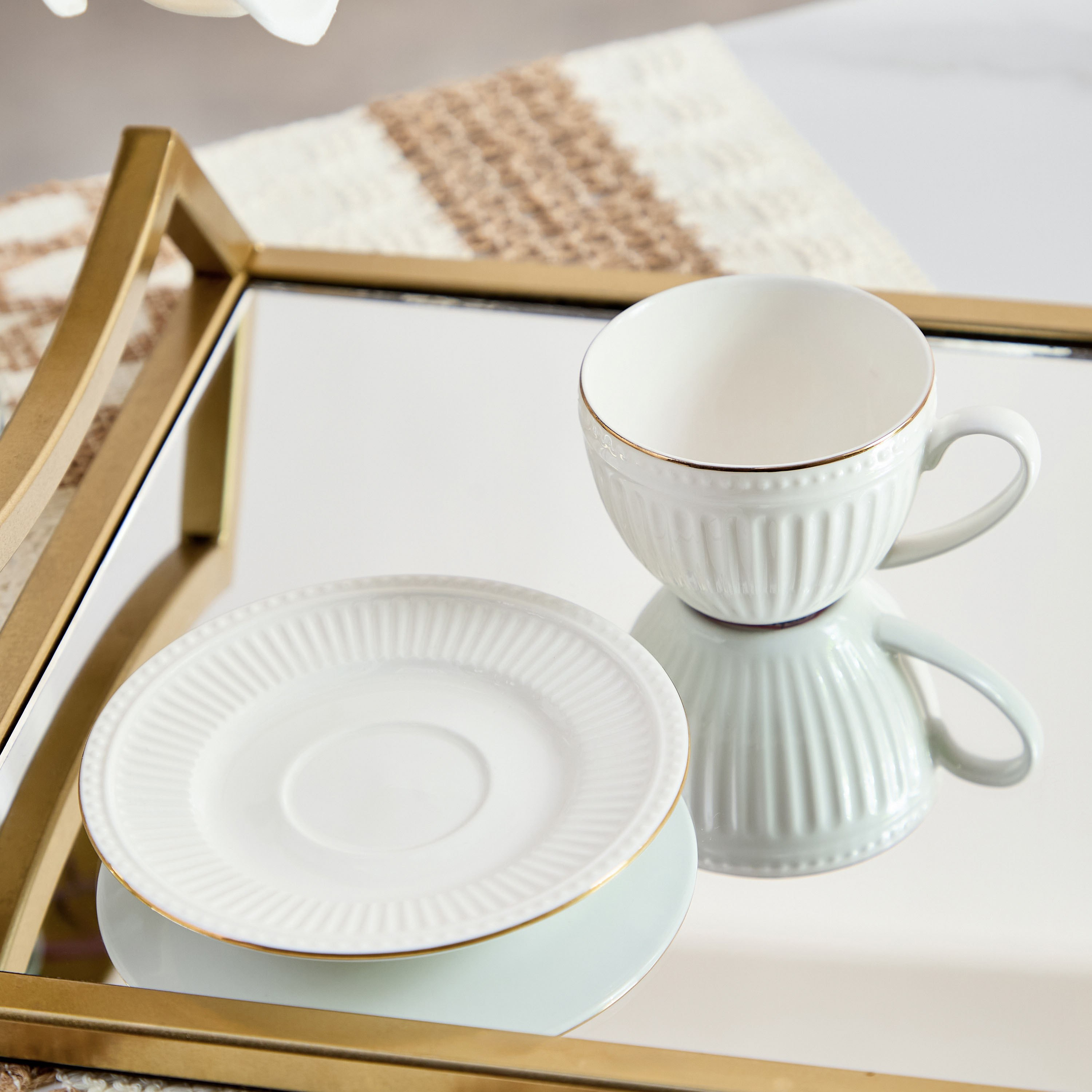 Embossed Gold Line Espresso Cup and Saucer - 110 ml-hbxdecorandfurnishings-tabletop-crockery-image-2