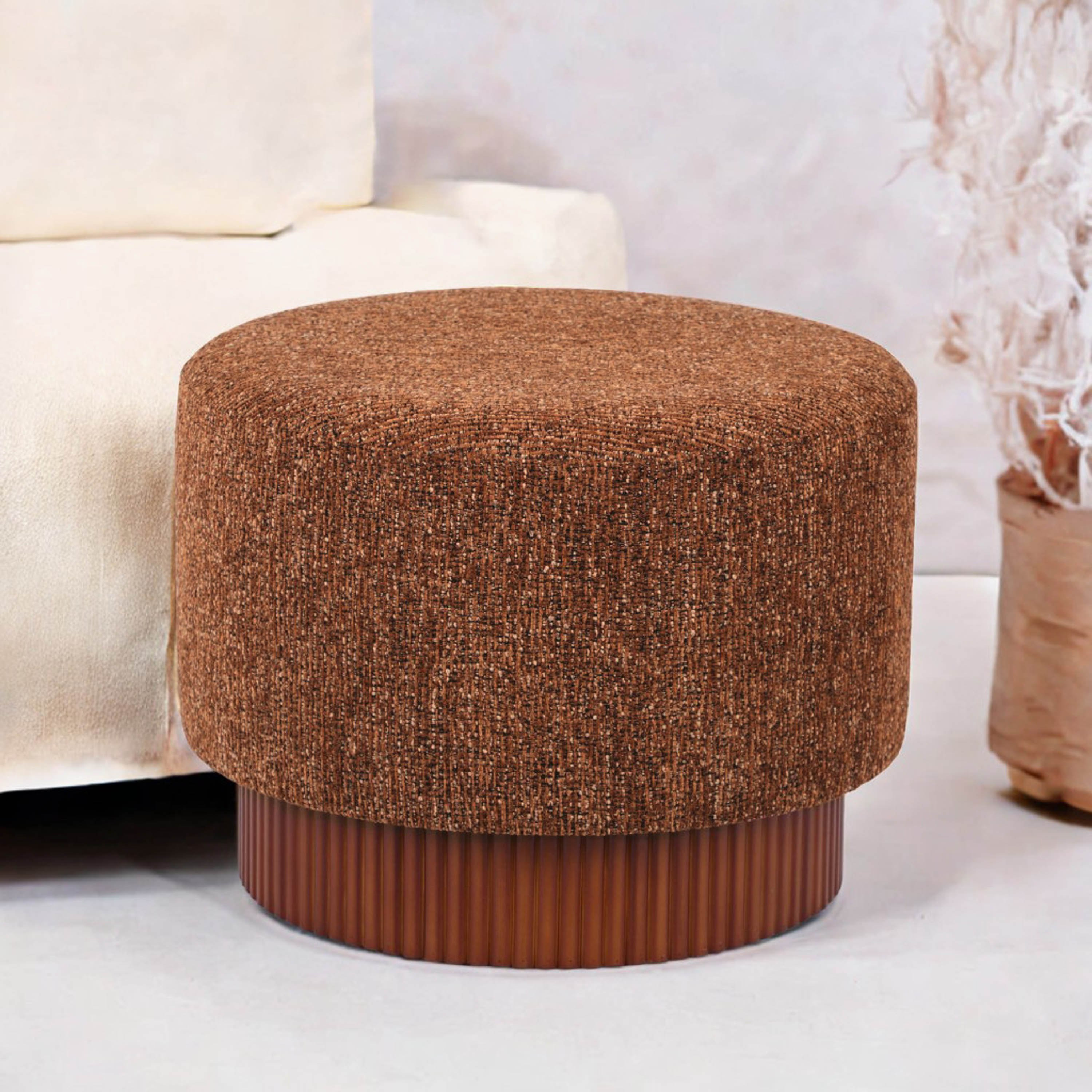 مقعد عثماني قماشي من جافا-hbxlivingroom-sofasandarmchairs-ottomansandfootstools-image-1