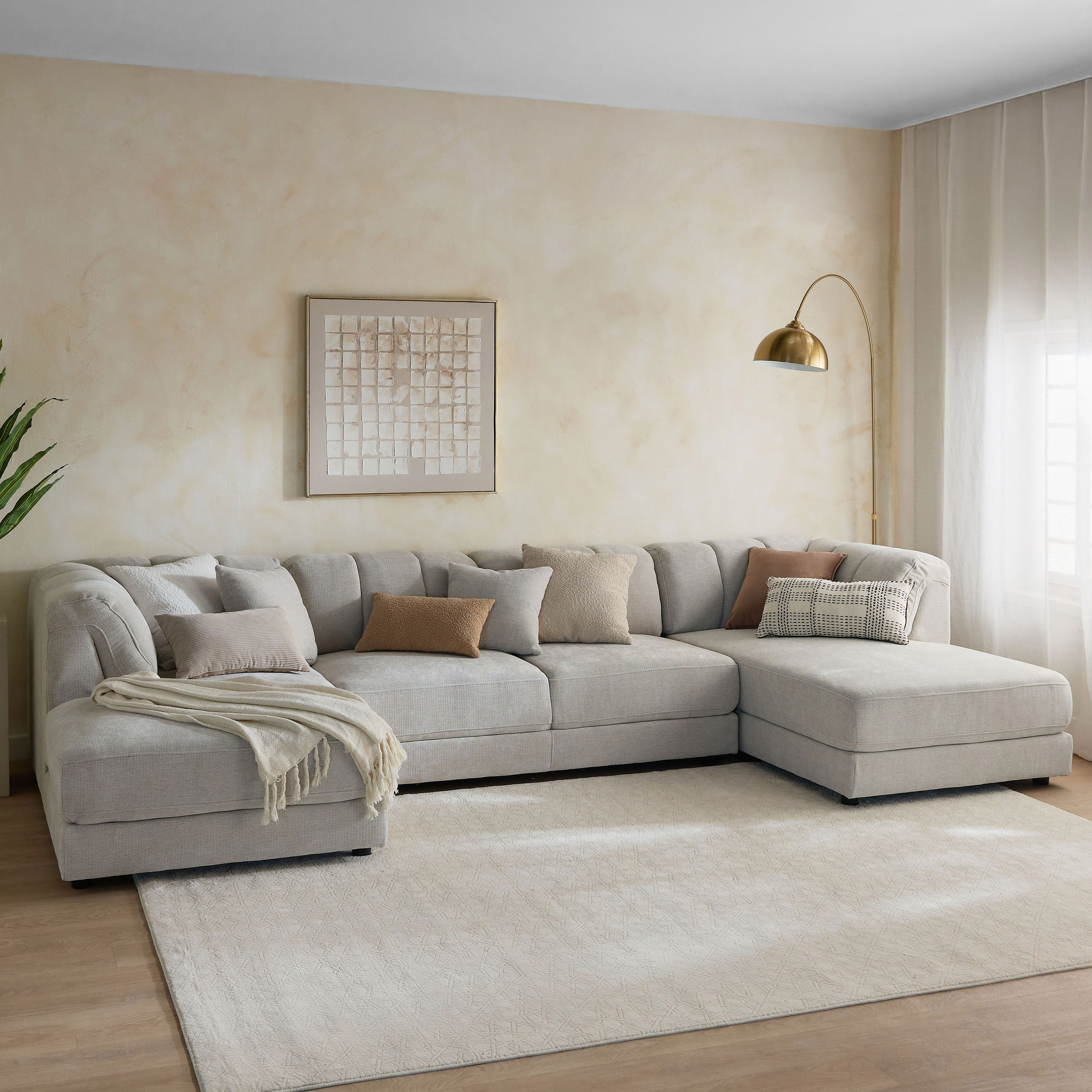 Skive Fabric Right Arm Chaise-hbxlivingroom-sofasandarmchairs-modularsofas-image-10