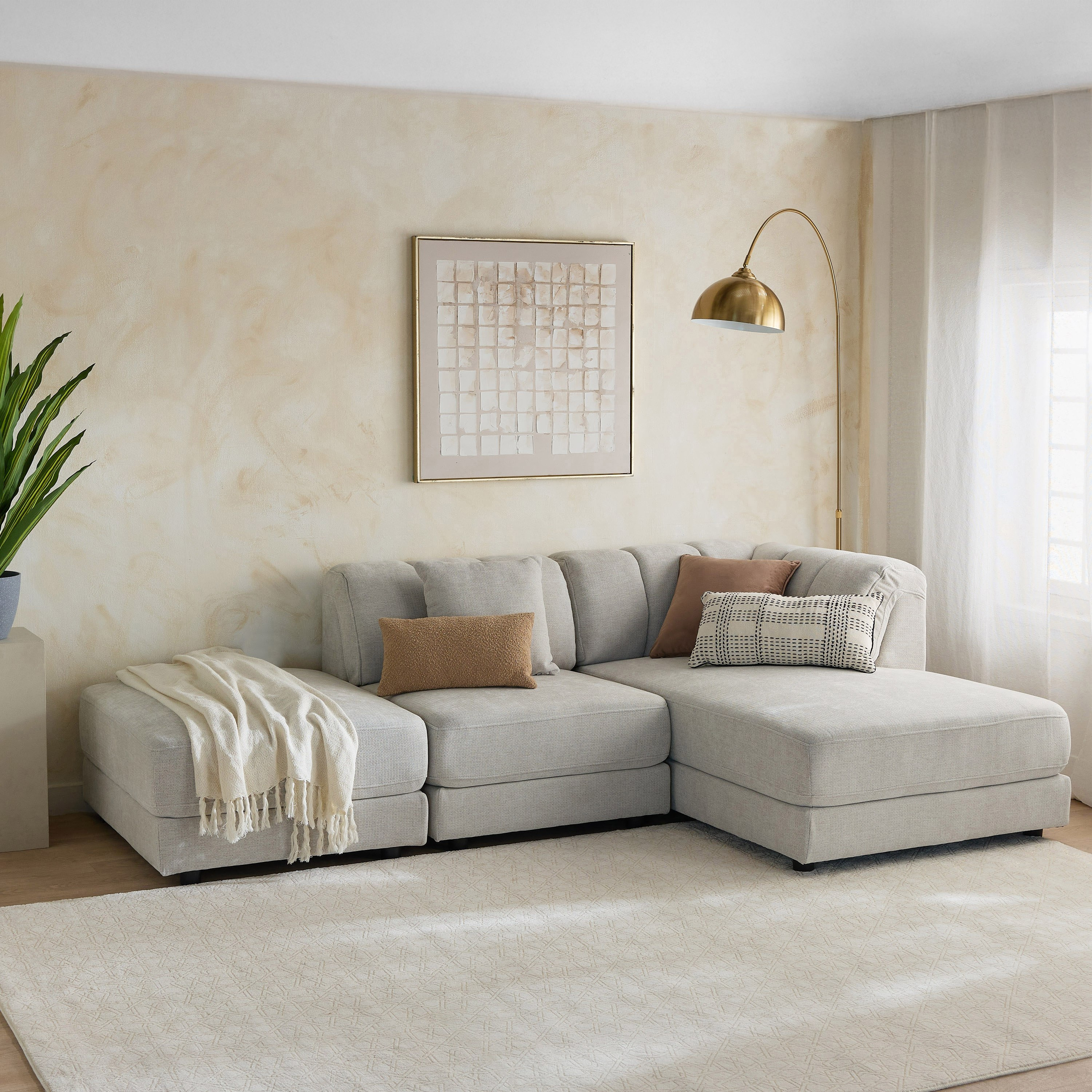 Skive Fabric Right Arm Chaise-hbxlivingroom-sofasandarmchairs-modularsofas-image-8