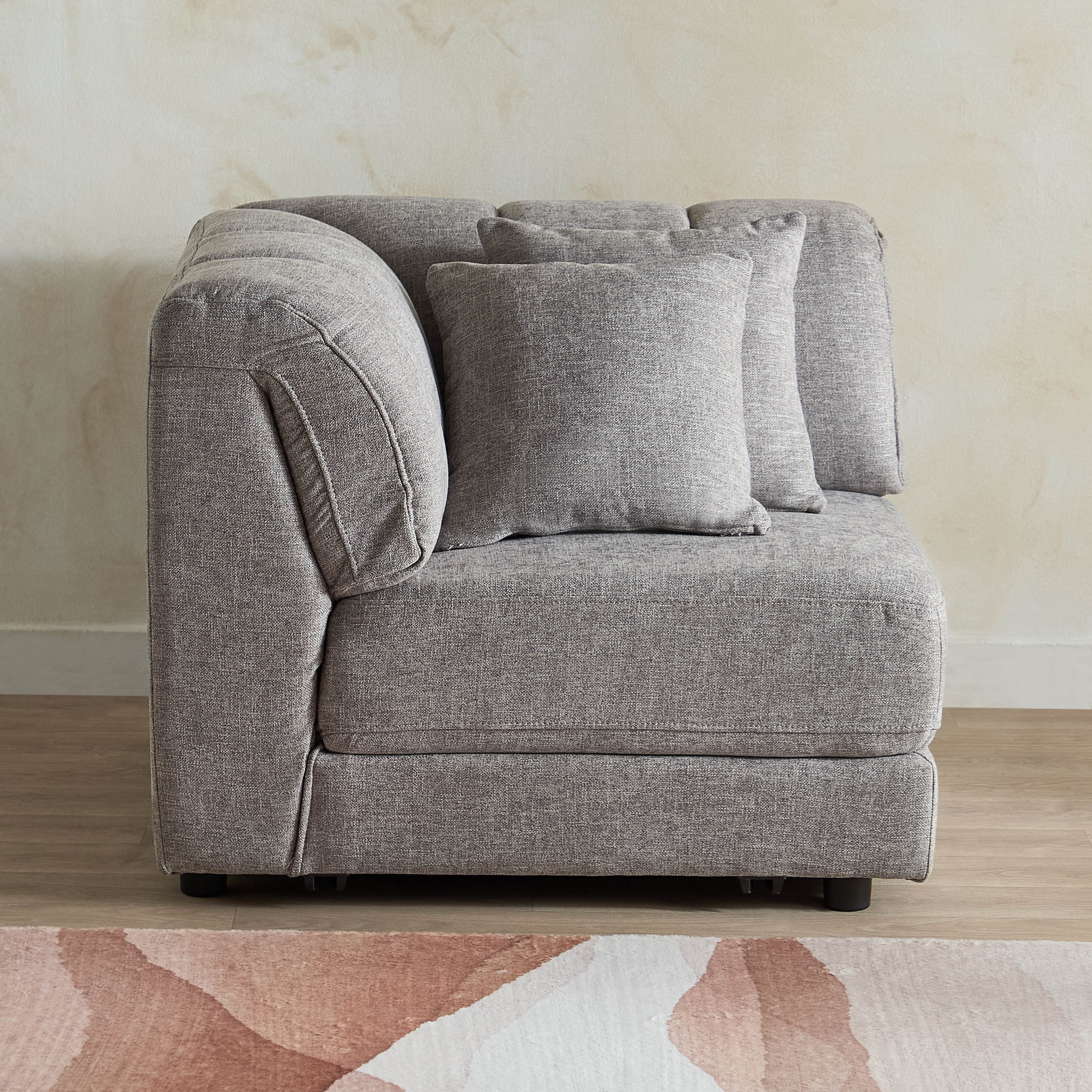 كنبة زاوية قماش بوسادتين من سكايف-hbxlivingroom-sofasandarmchairs-modularsofas-image-2