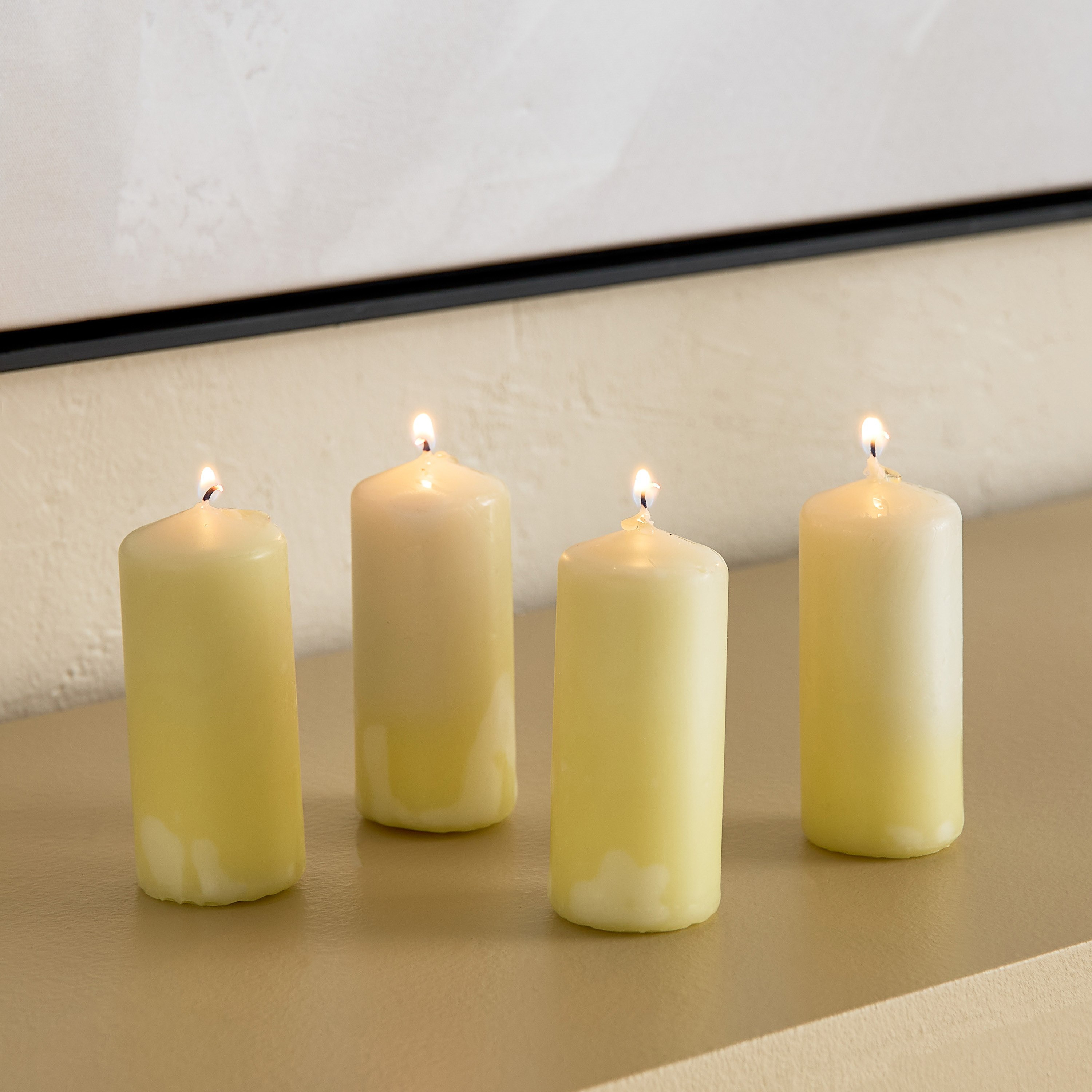 شموع عمودية من - طقم 4 قطع-hbxlivingroom-decorandaccessories-candles-image-2