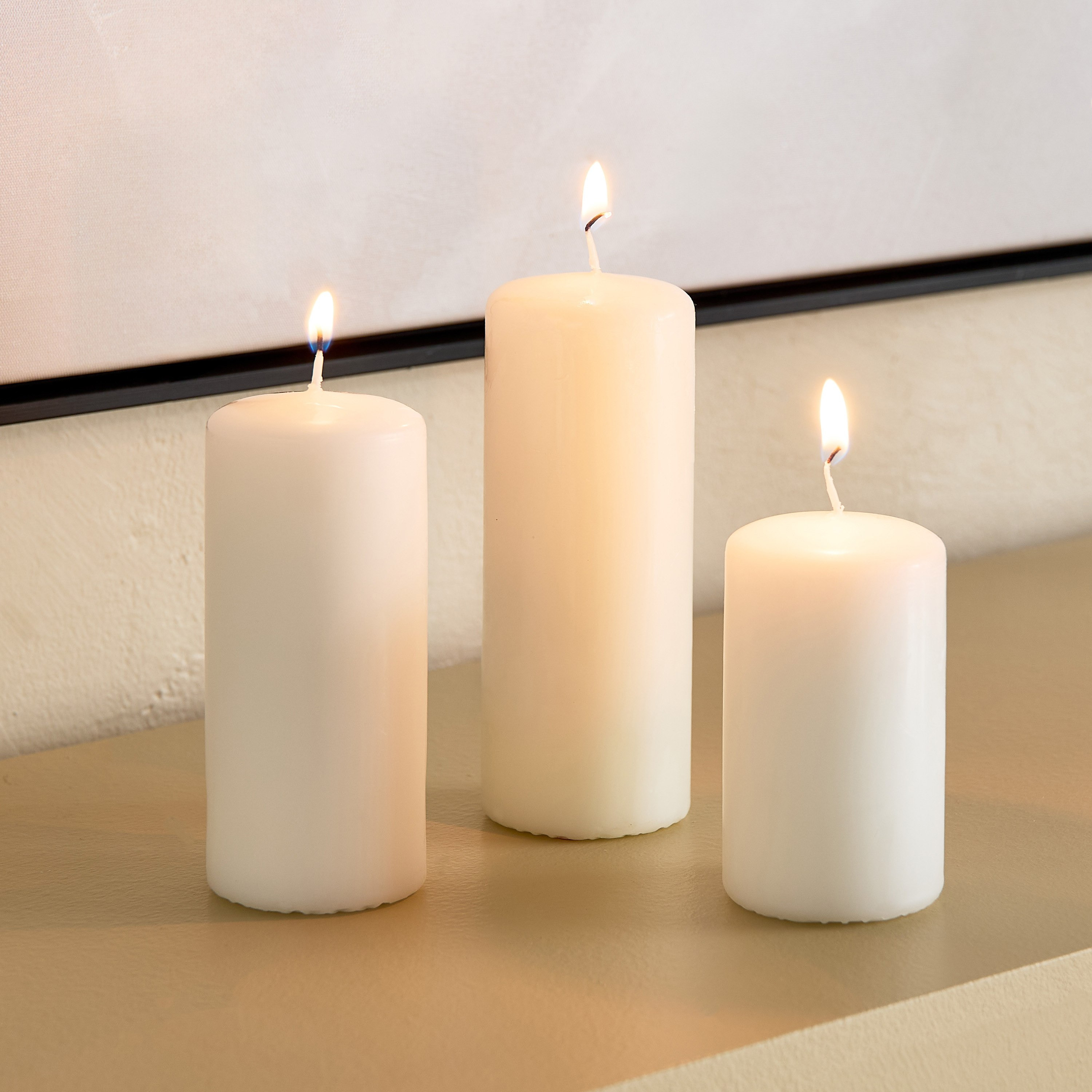 شموع عمودية غير معطرة من فيلورا - طقم 3 قطع-hbxlivingroom-decorandaccessories-candles-image-1