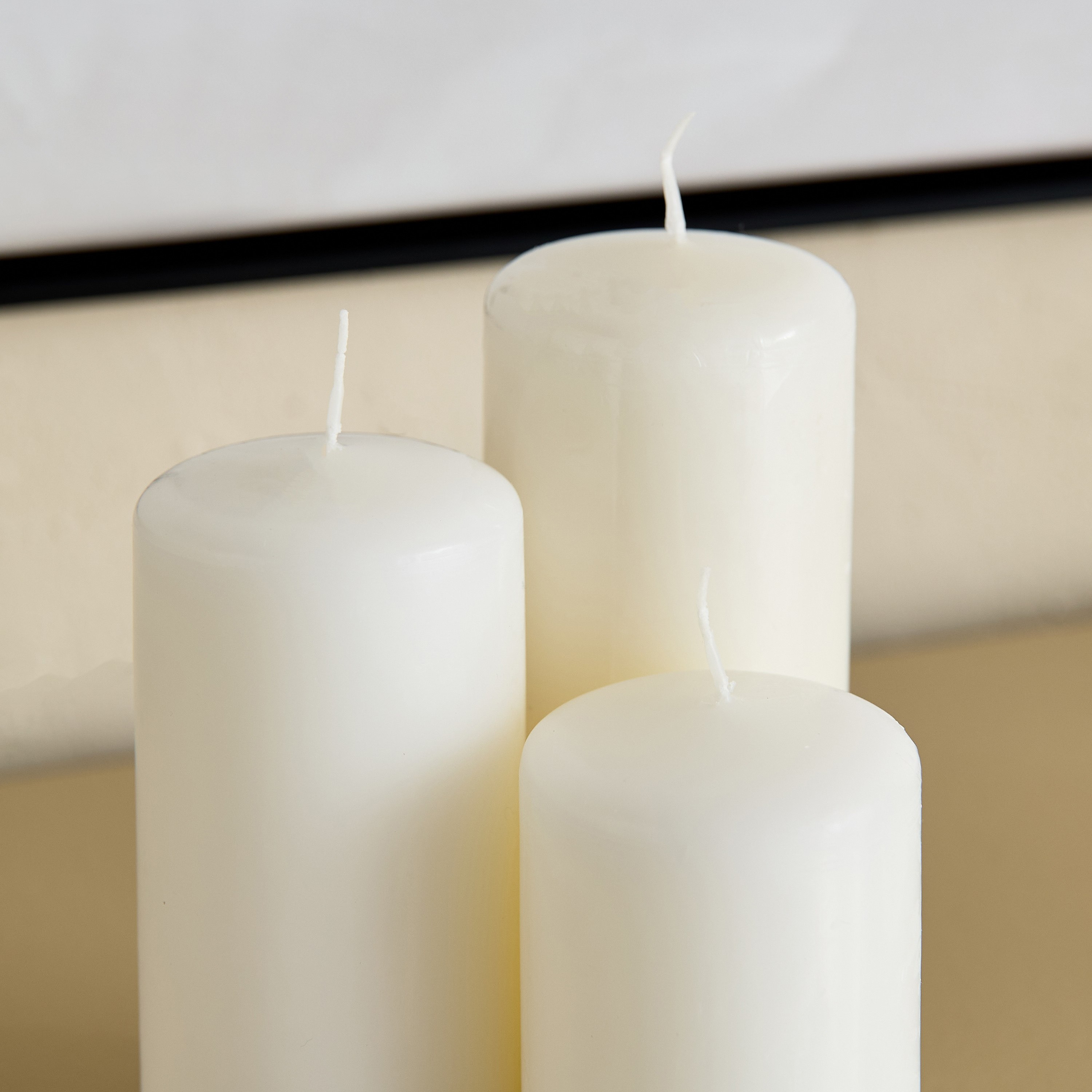 شموع عمودية غير معطرة من فيلورا - طقم 3 قطع-hbxlivingroom-decorandaccessories-candles-image-3