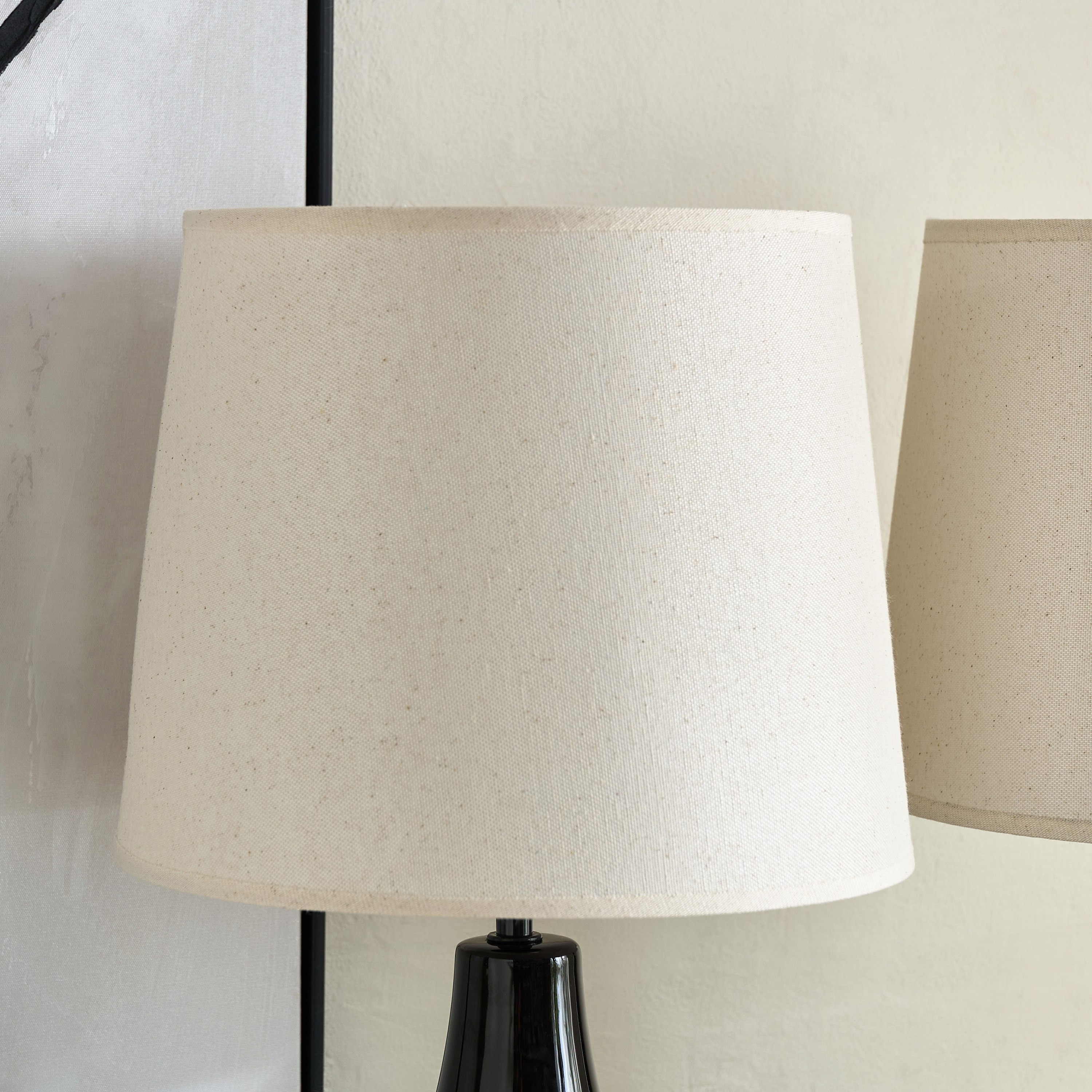 طقم مصباح طاولة سيراميك قطعتين من كايان – 28×28×50 سم-hbxlivingroom-lighting-tablelamps-image-8
