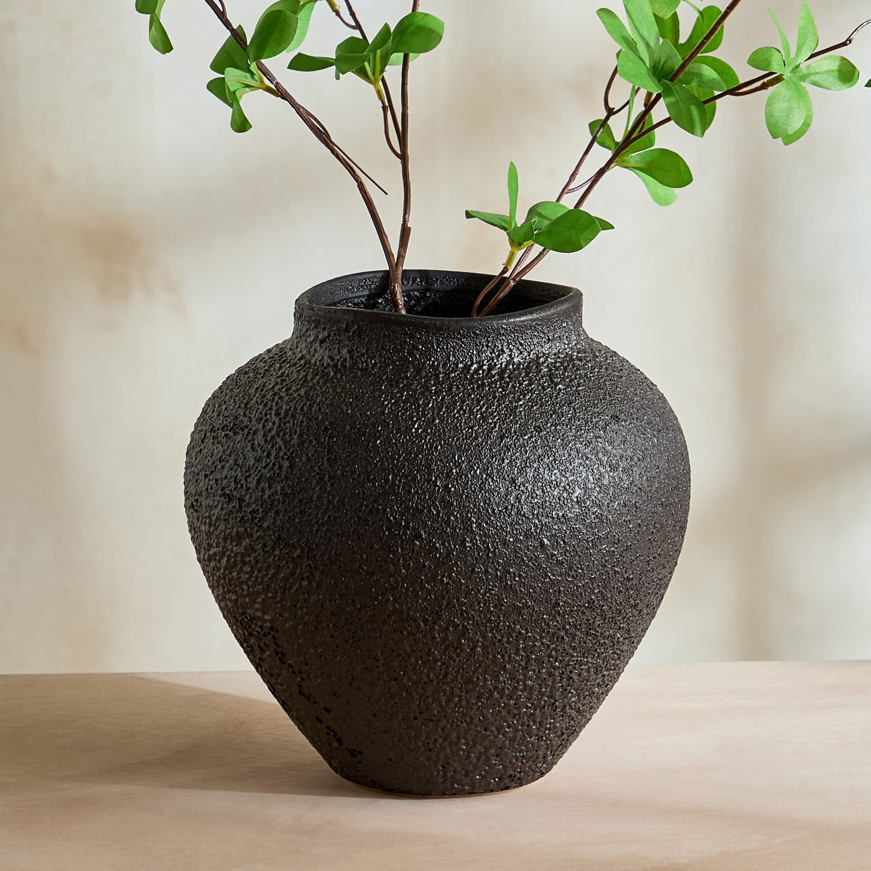 Monochrome Alora Decorative Vase - 19x18.5x18.7 cm-hbxbedroom-decorandaccessories-vases-image-5