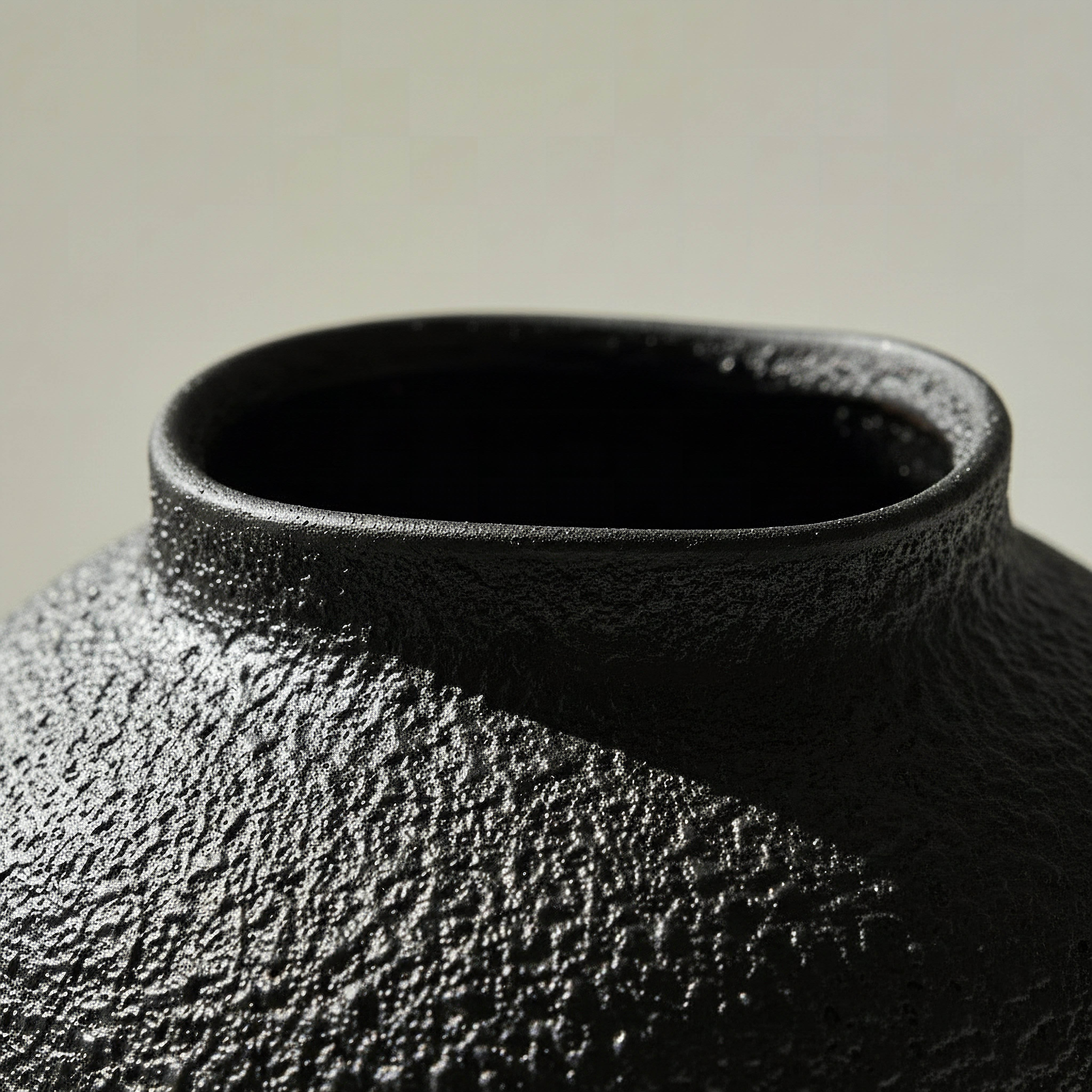Monochrome Alora Decorative Vase - 19x18.5x18.7 cm-hbxbedroom-decorandaccessories-vases-image-2