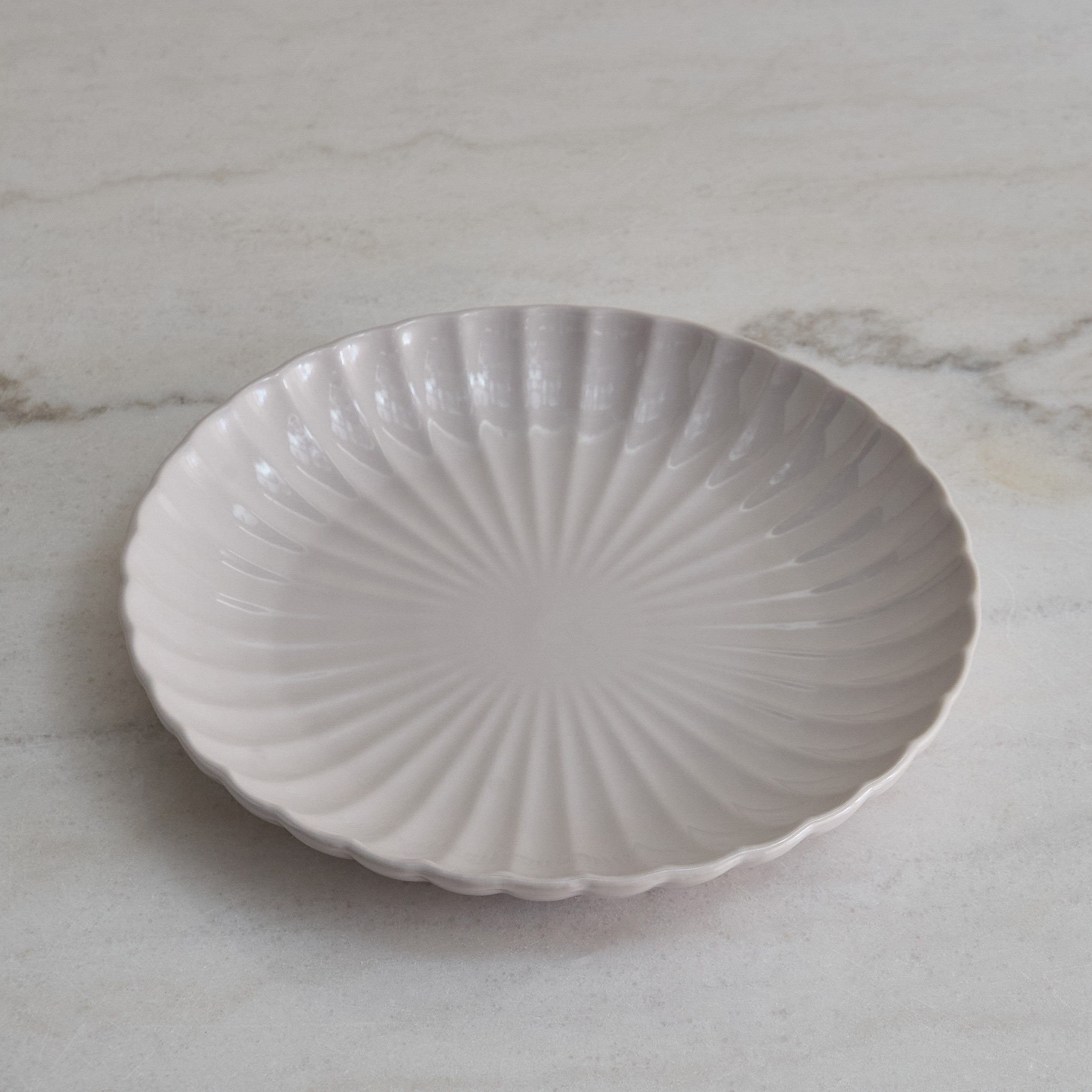 Siam Scallop Dinner Plate - 27 cm-hbxdecorandfurnishings-tabletop-crockery-image-6