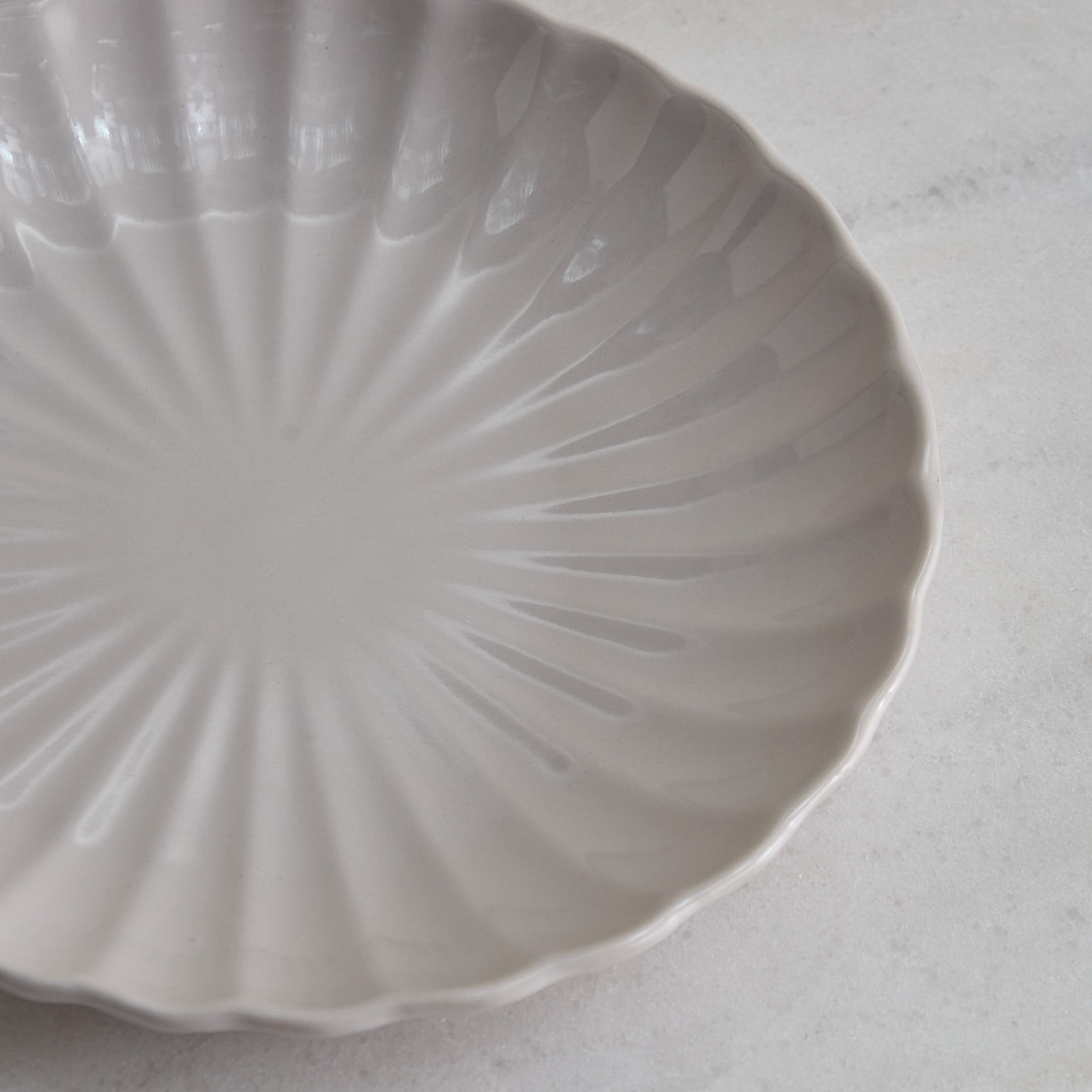 صحن جانبي صدفي من سيام - 20 سم-hbxdecorandfurnishings-tabletop-crockery-image-7