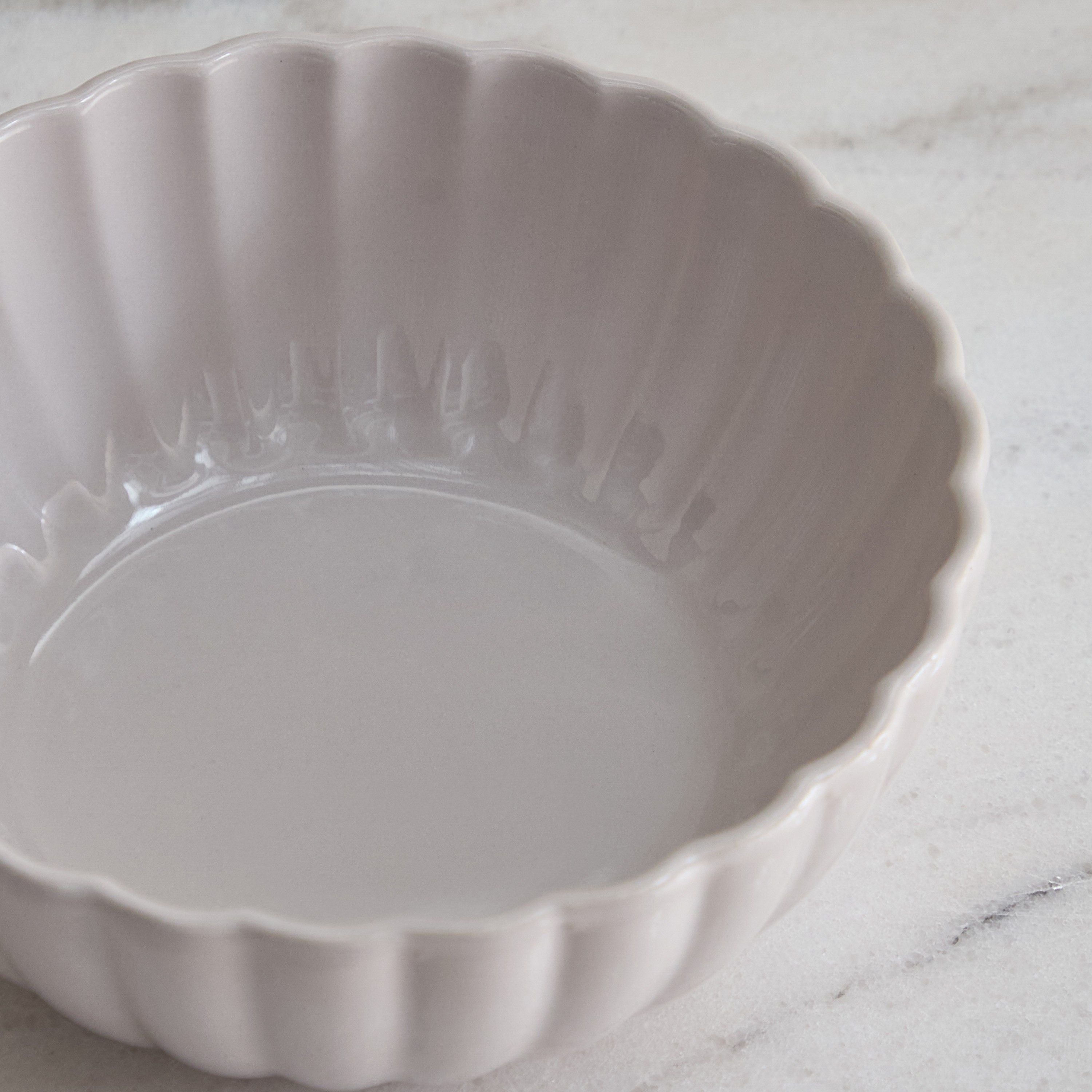 Siam Scallop Cereal Bowl - 17 cm-hbxdecorandfurnishings-tabletop-serveware-image-7