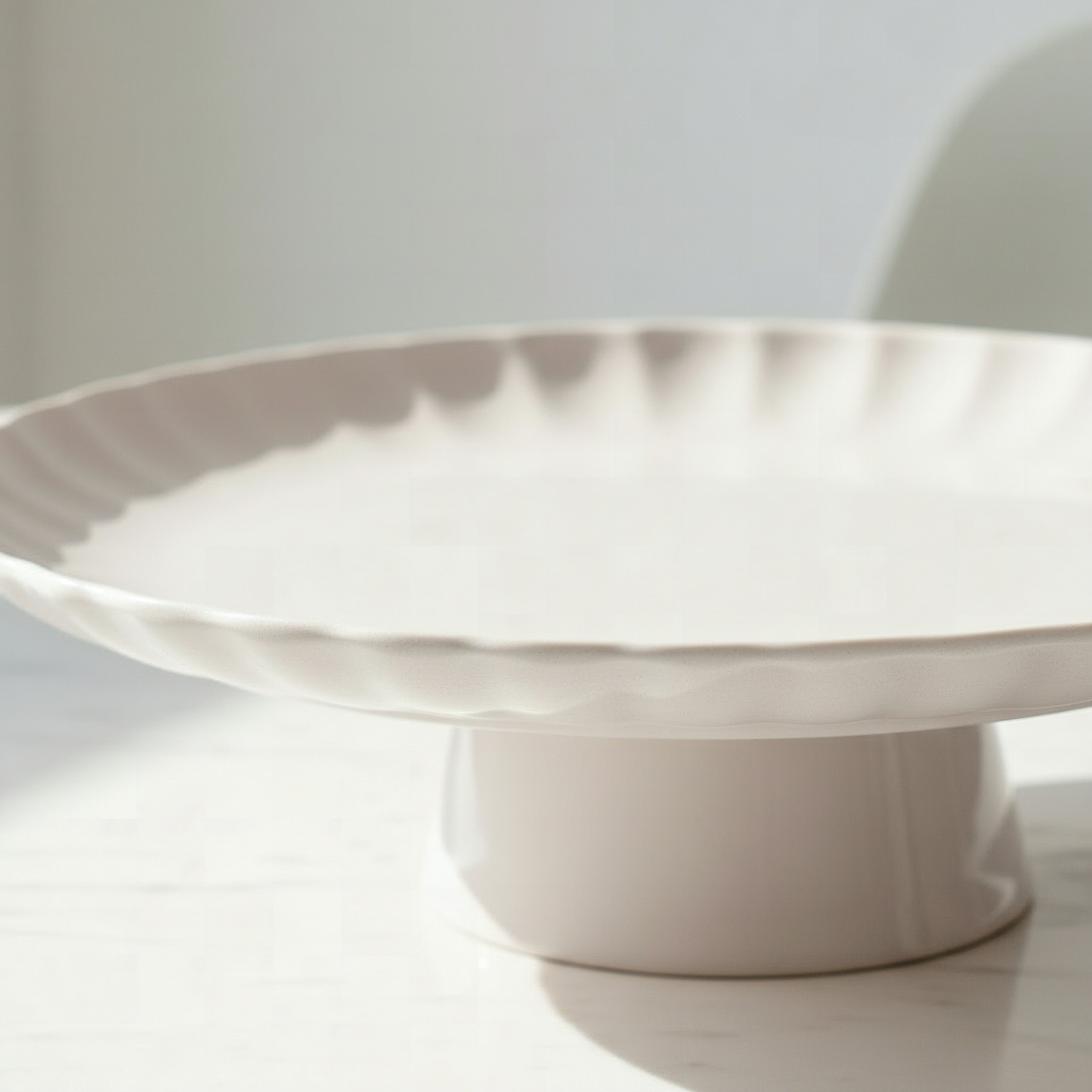 Siam Scallop Pedestal Cake Stand - 30.5 cm-hbxdecorandfurnishings-tabletop-serveware-image-2