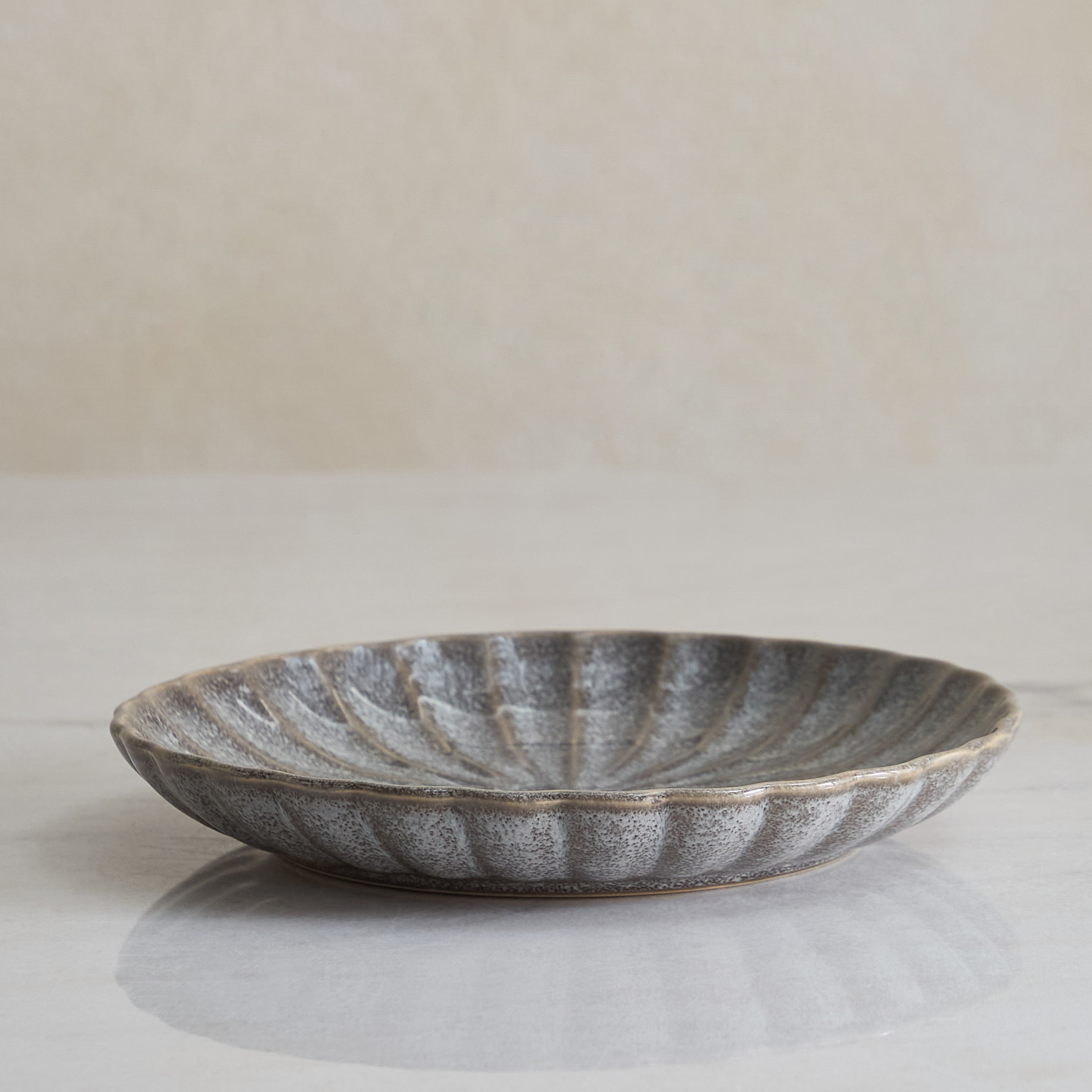 صحن جانبي بتصميم صدفي من سيام - 20 سم-hbxdecorandfurnishings-tabletop-crockery-image-5