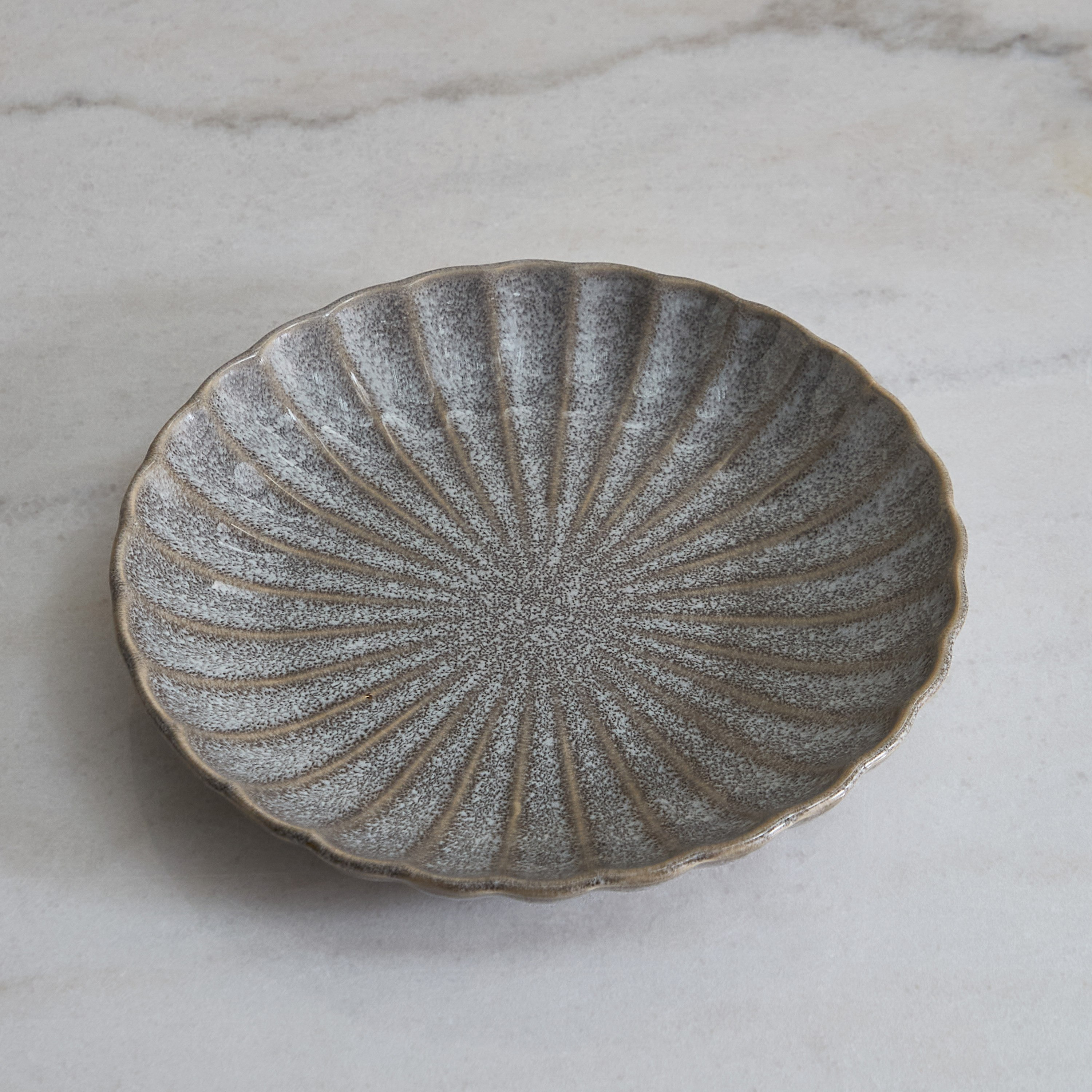 صحن جانبي بتصميم صدفي من سيام - 20 سم-hbxdecorandfurnishings-tabletop-crockery-image-6