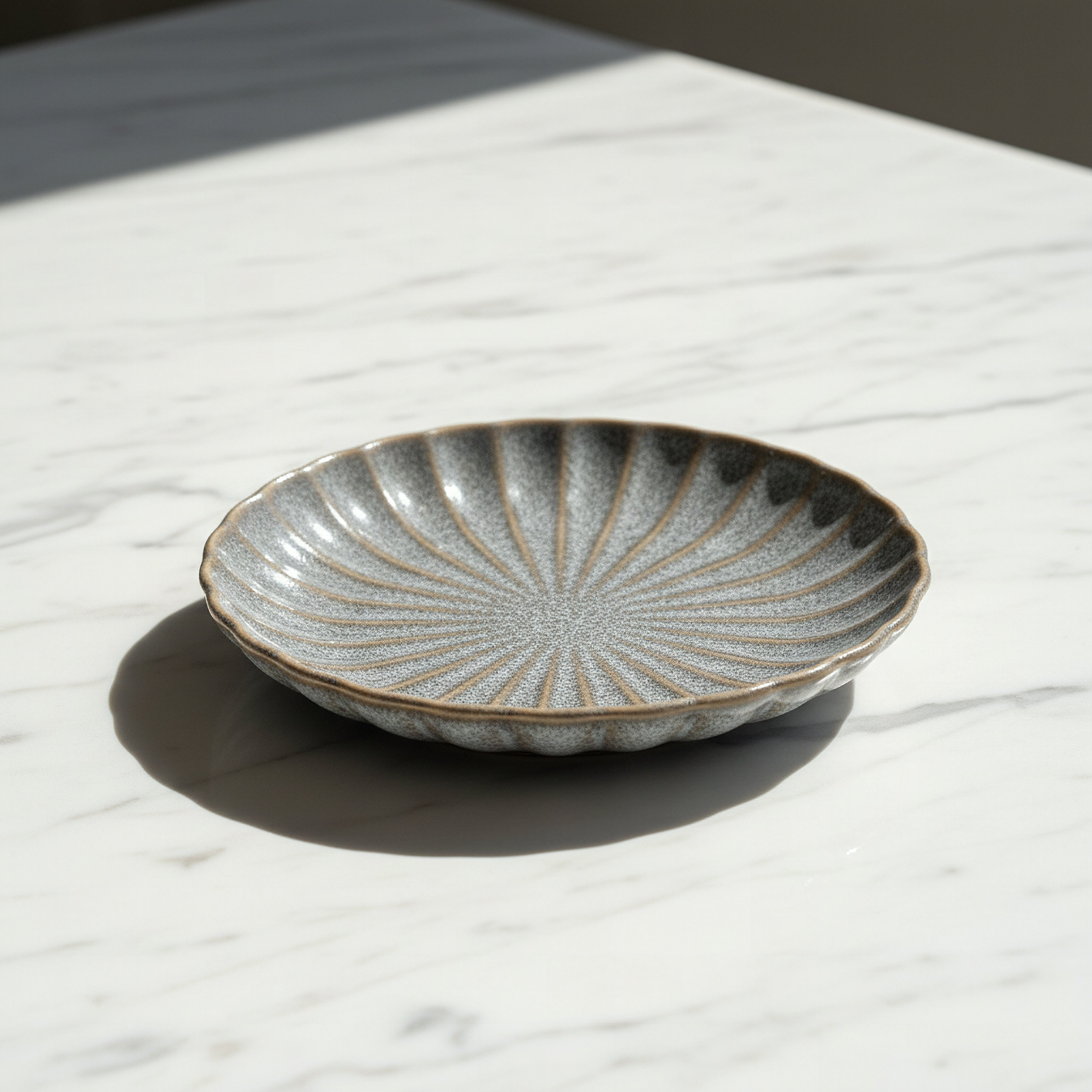 صحن جانبي بتصميم صدفي من سيام - 20 سم-hbxdecorandfurnishings-tabletop-crockery-image-1