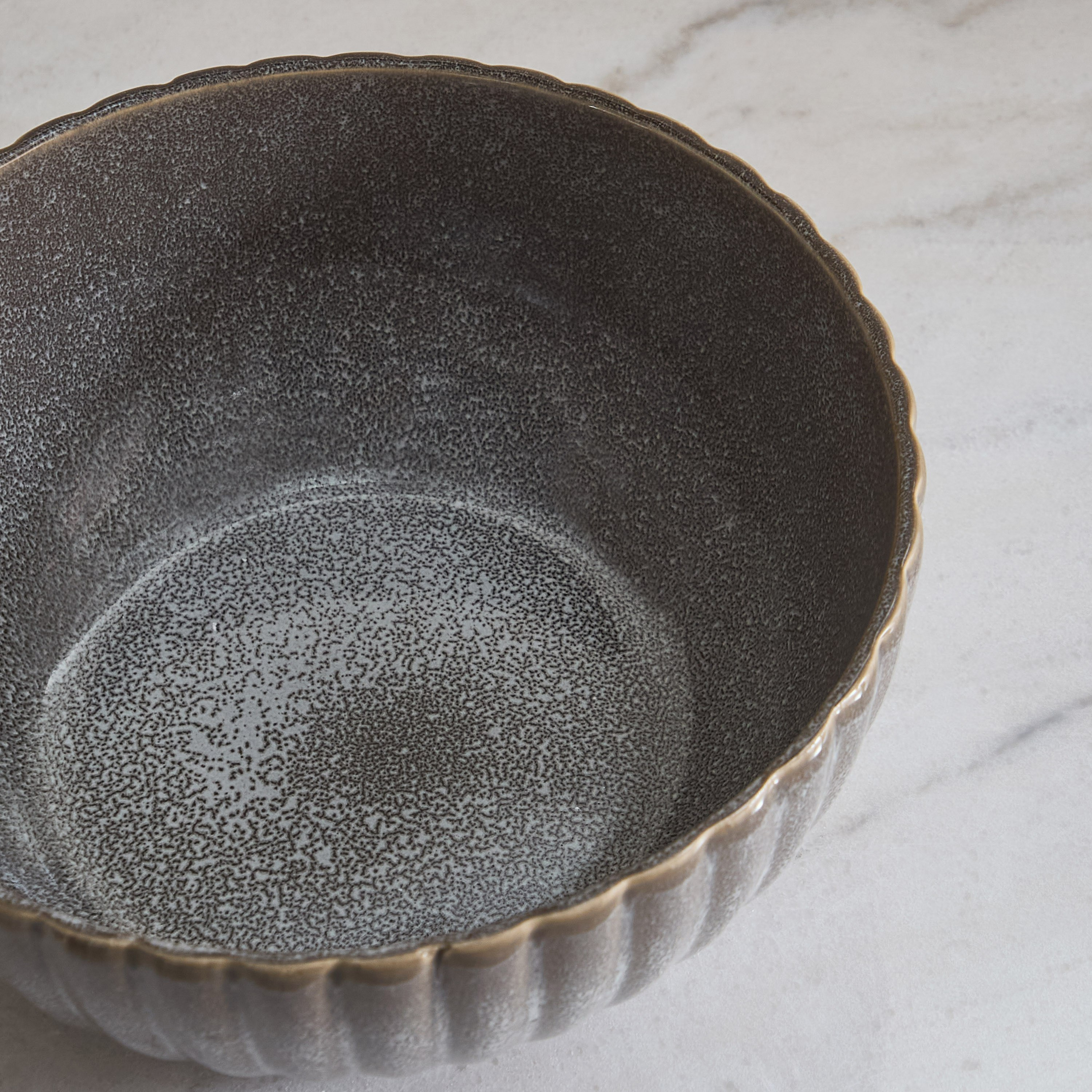 Siam Scallop Serving Bowl - 22.8 cm-hbxdecorandfurnishings-tabletop-serveware-image-7
