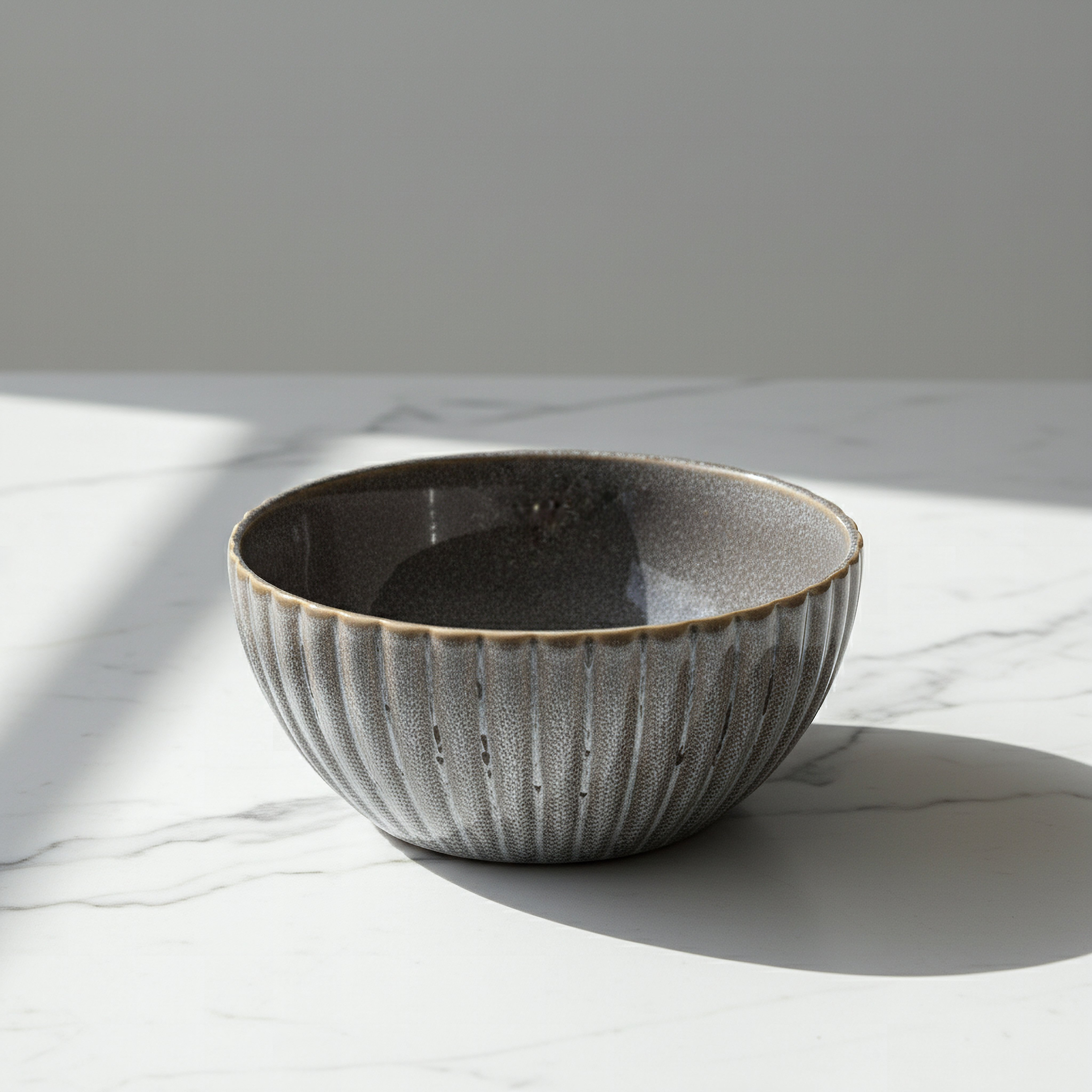 Siam Scallop Serving Bowl - 22.8 cm-hbxdecorandfurnishings-tabletop-serveware-image-1