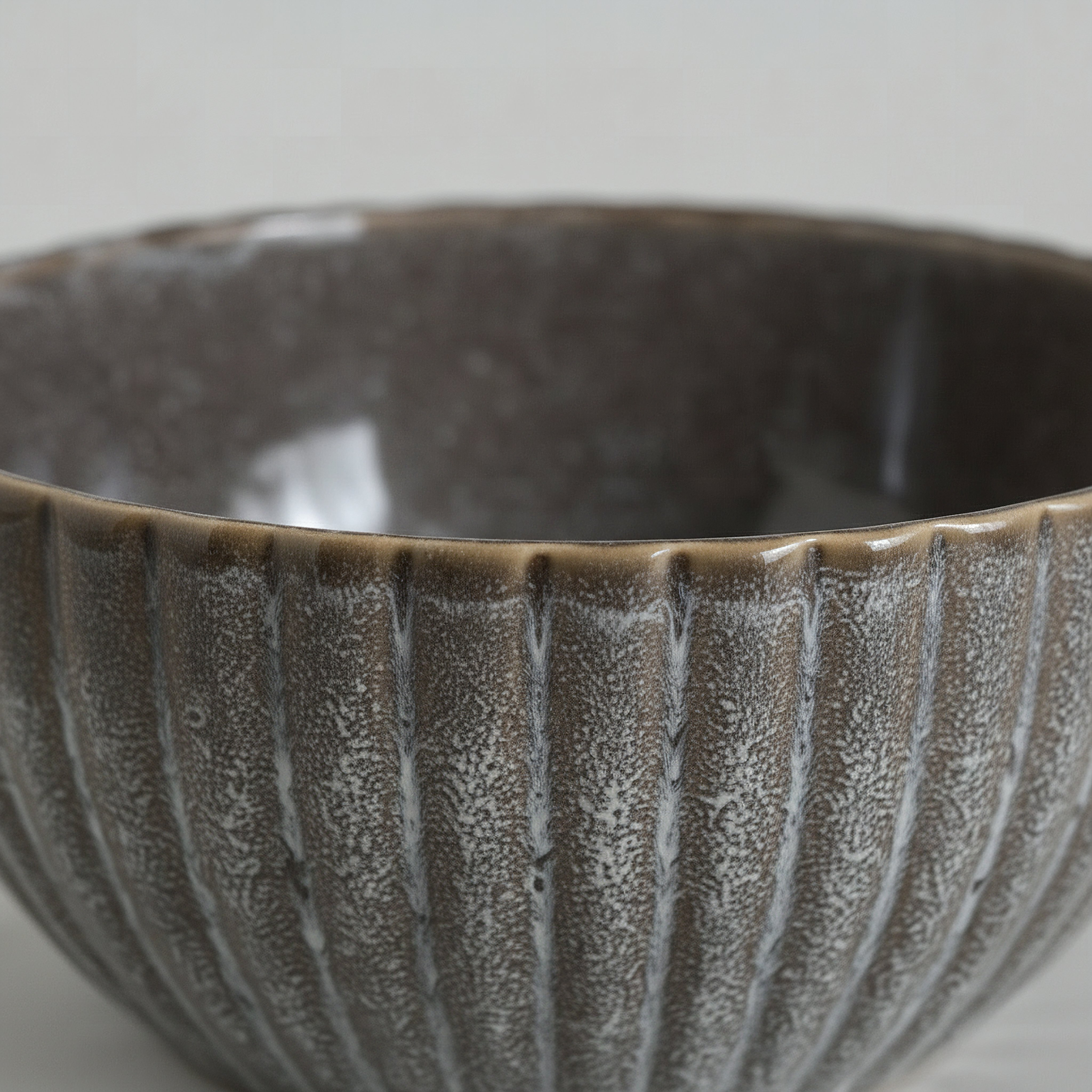 Siam Scallop Serving Bowl - 22.8 cm-hbxdecorandfurnishings-tabletop-serveware-image-2