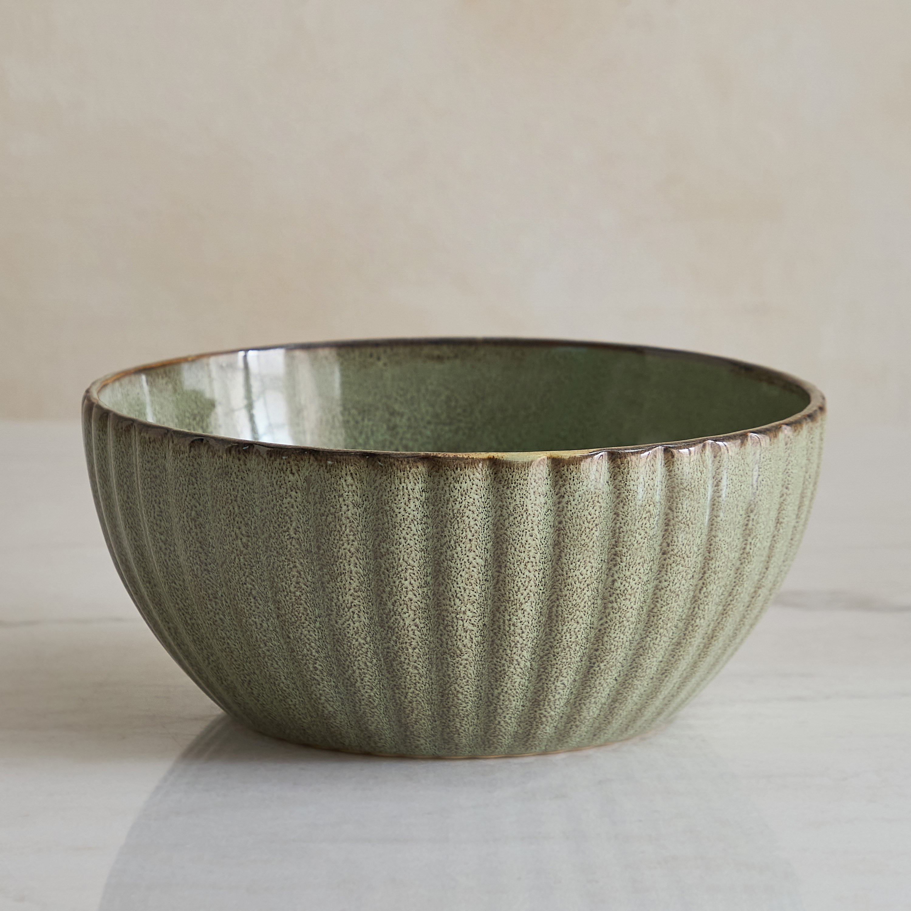 Siam Scallop Serving Bowl - 22.8 cm-hbxdecorandfurnishings-tabletop-crockery-image-5