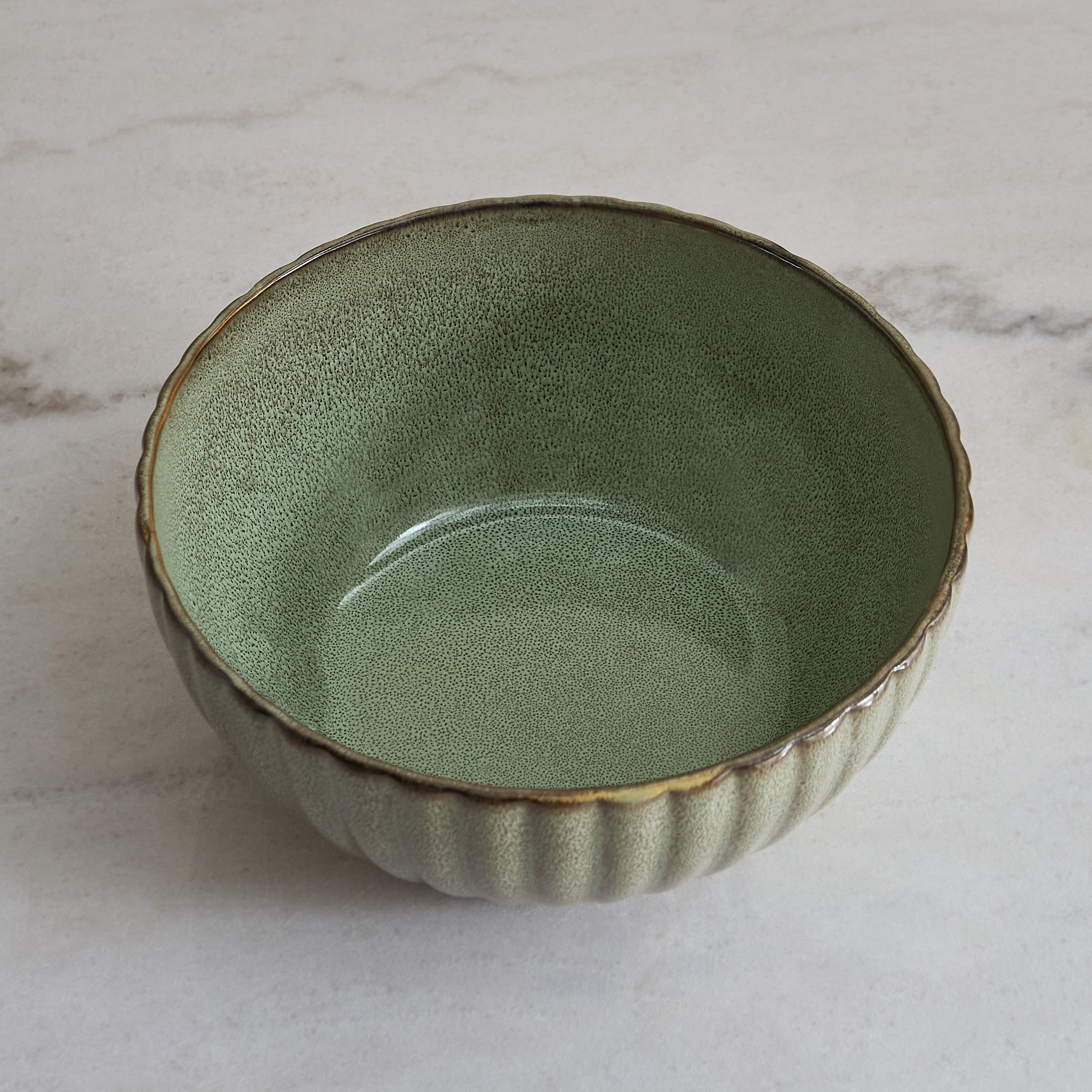 Siam Scallop Serving Bowl - 22.8 cm-hbxdecorandfurnishings-tabletop-crockery-image-6