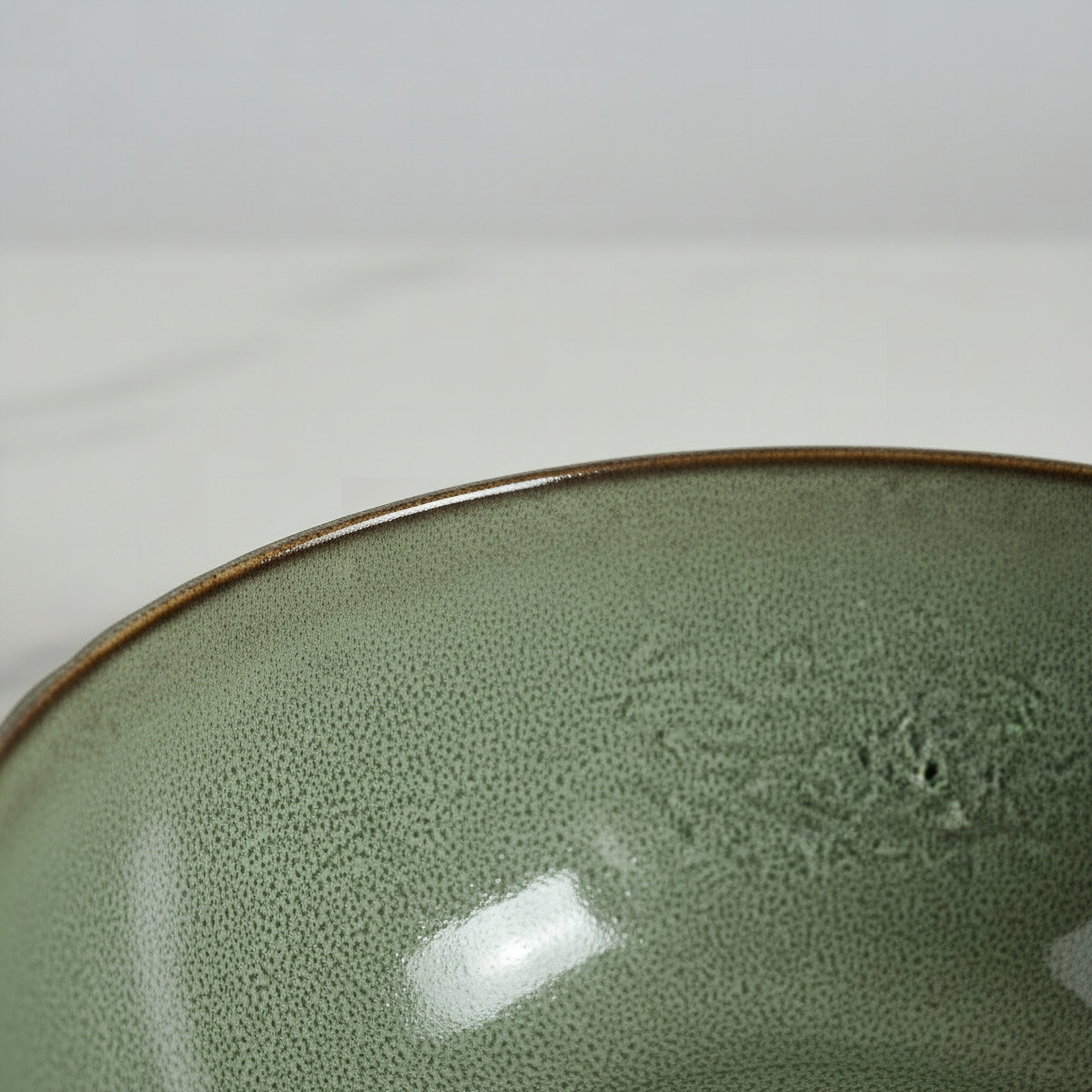 Siam Scallop Serving Bowl - 22.8 cm-hbxdecorandfurnishings-tabletop-crockery-image-3