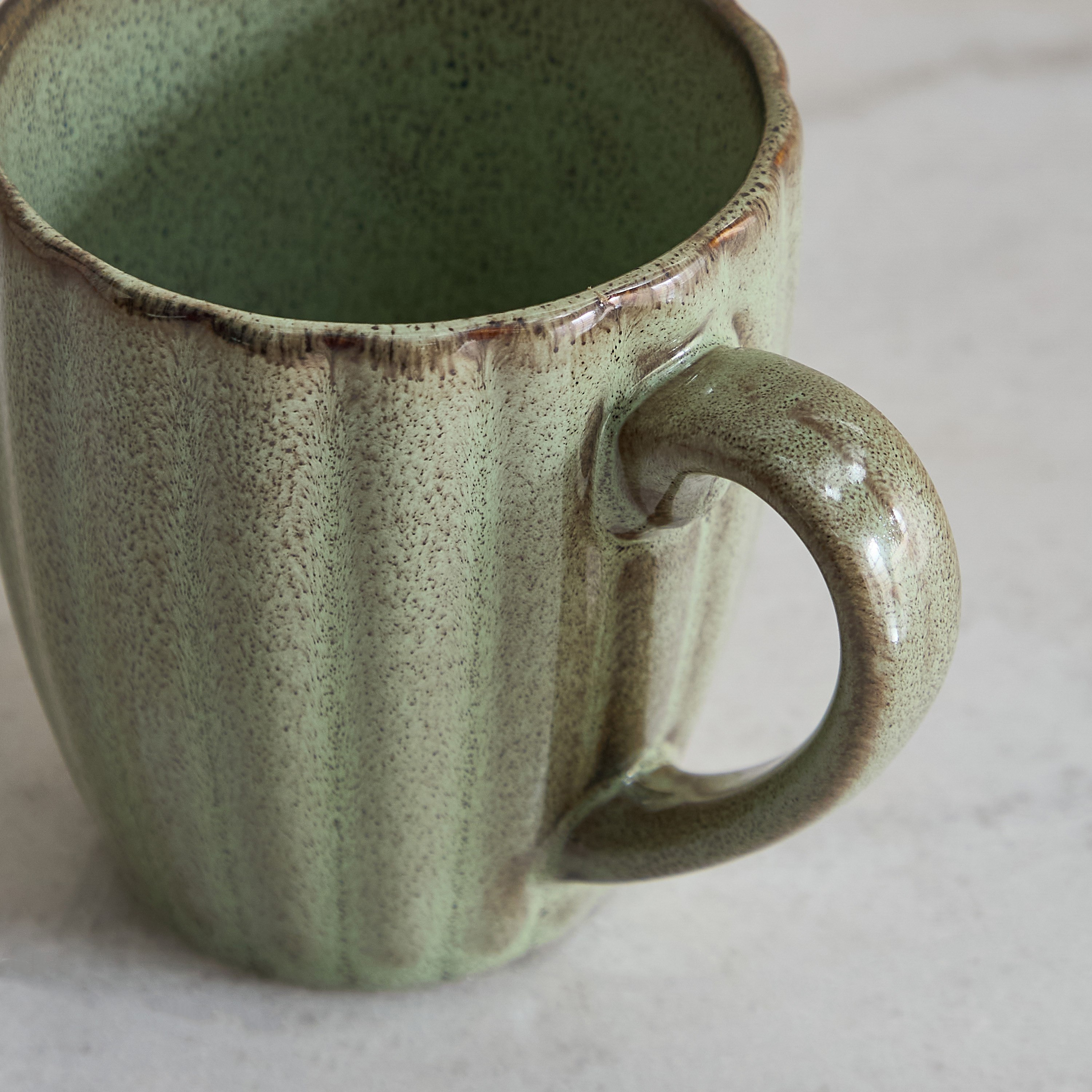 Siam Scallop Mug - 414 ml-hbxhomeware-hbxkitchen-image-6