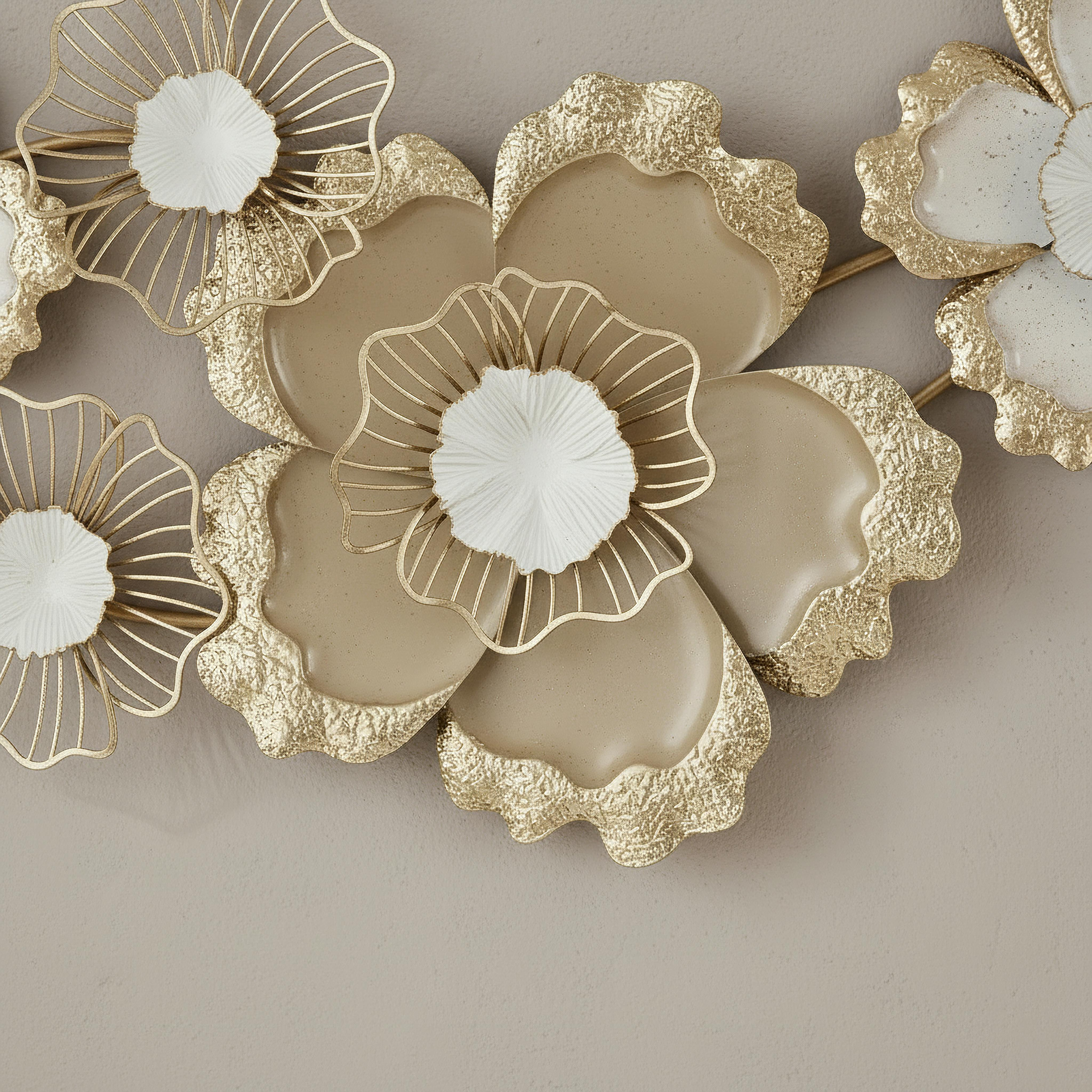 Umber Percy Evara Metal Wall Decor - 91x47x7 cm-hbxdiningroom-walldecor-wallart-image-3