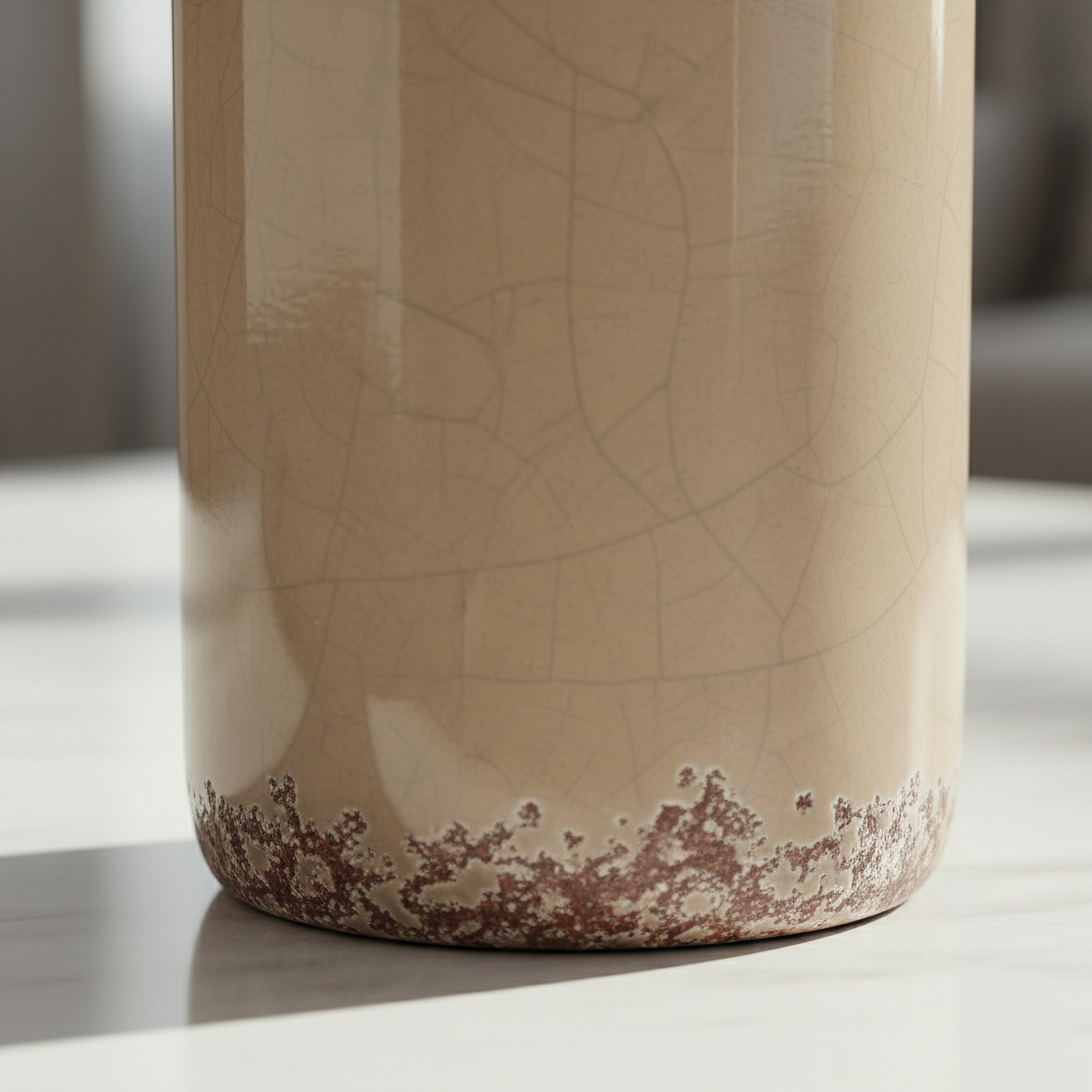 Umber Sinatra Antique Crackle Vase - 8x8x27 cm-hbxbedroom-decorandaccessories-vases-image-3