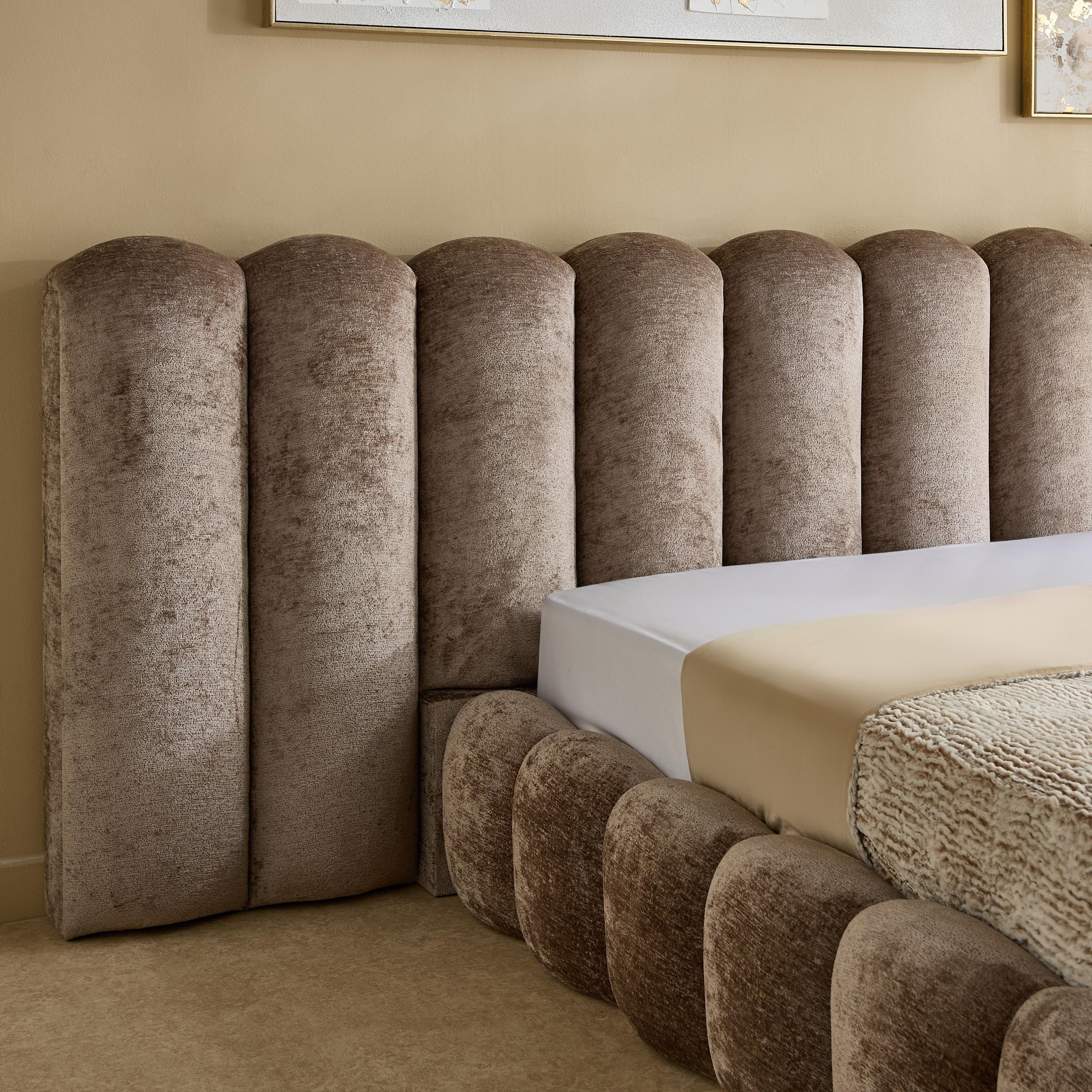 Cloudline Extended Queen Headboard with Hydraulic Base - 160x200 cm-hbxbedroom-bedsandbedsets-beds-queen-image-3