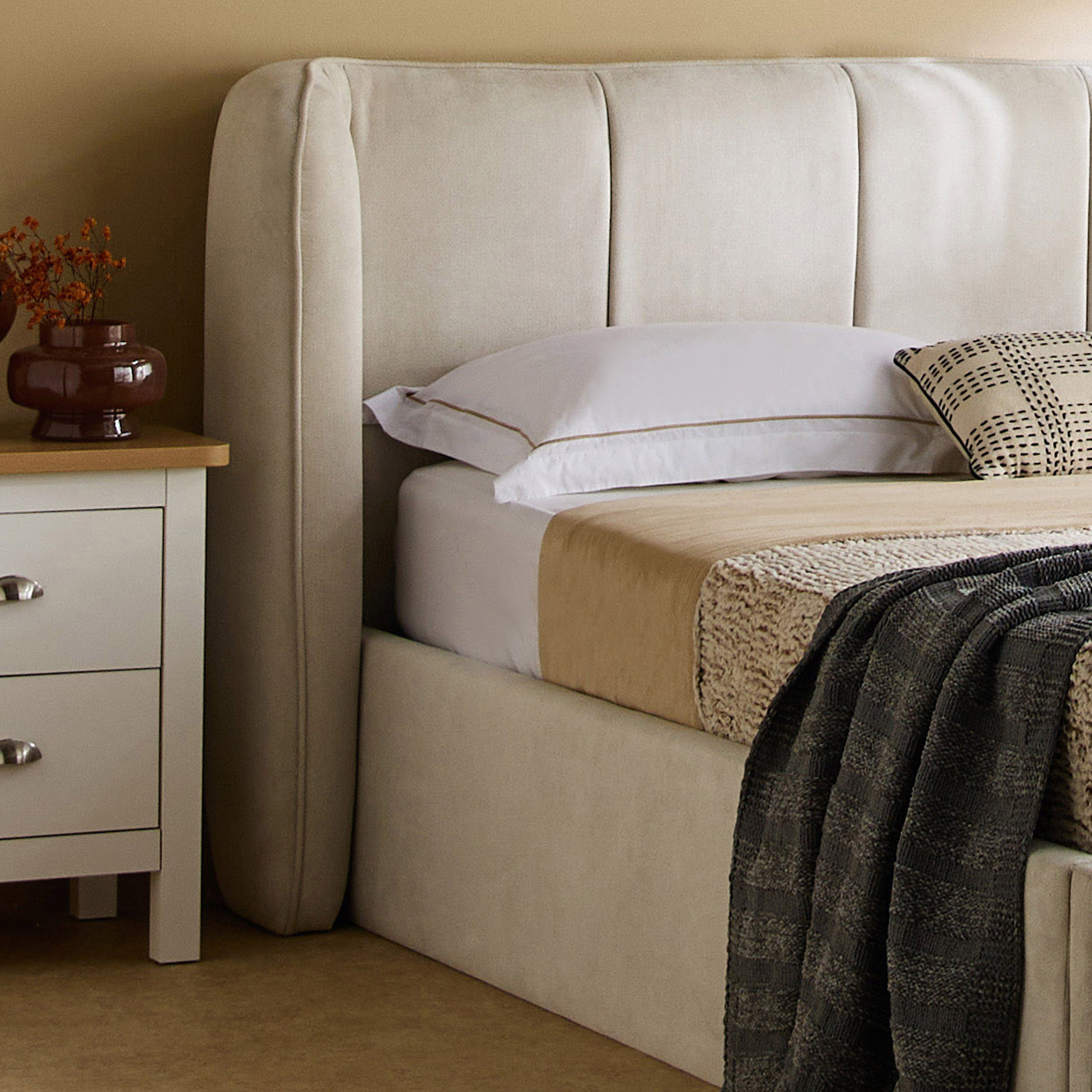 Hampton Carmen Upholstered King Headboard - 180x200 cm-hbxfurniture-modular-modularbeds-hampton-image-1