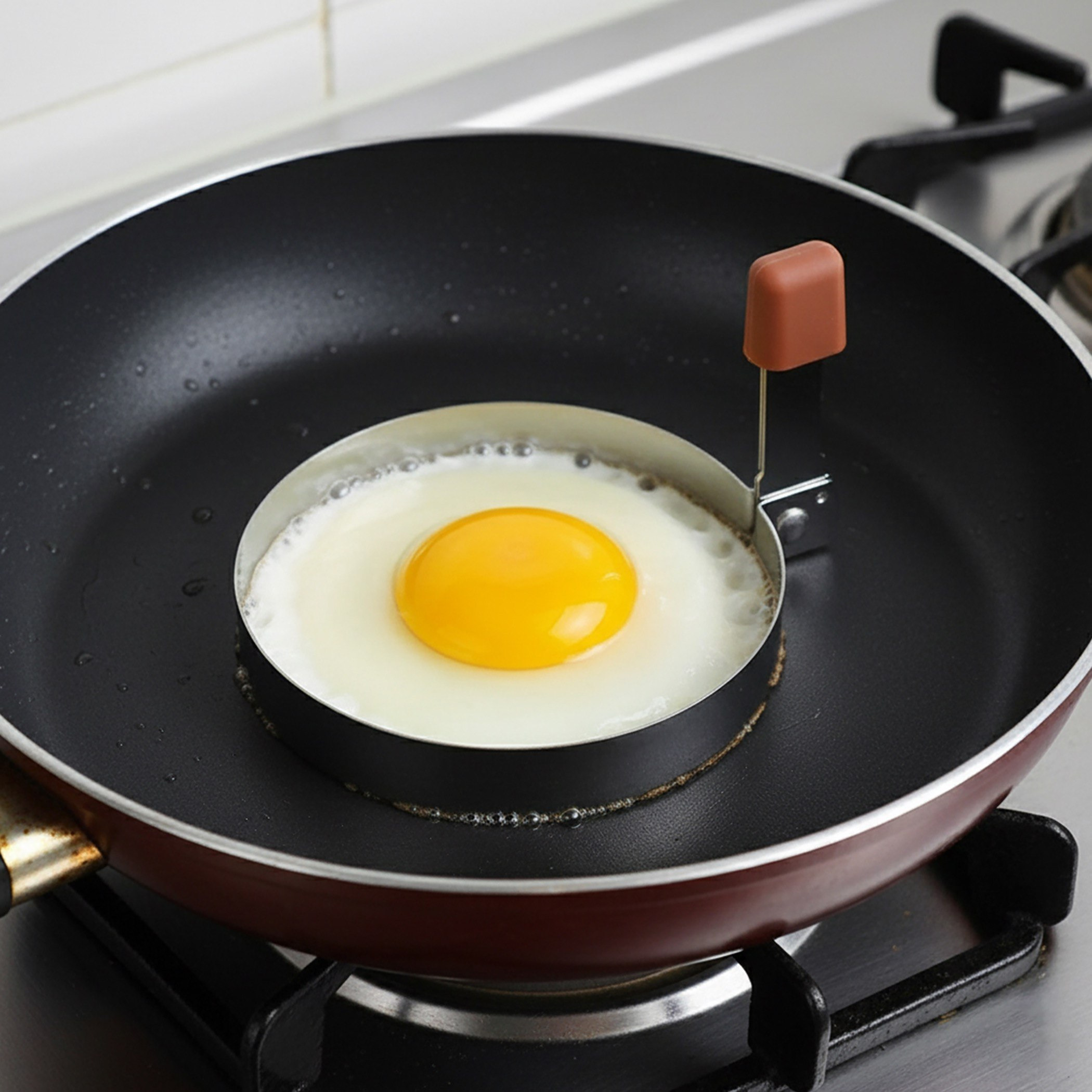 Feast 2-Piece Staineless Steel Egg Ring Set-hbxkitchen-kitchenware-kitchenaccessories-image-2