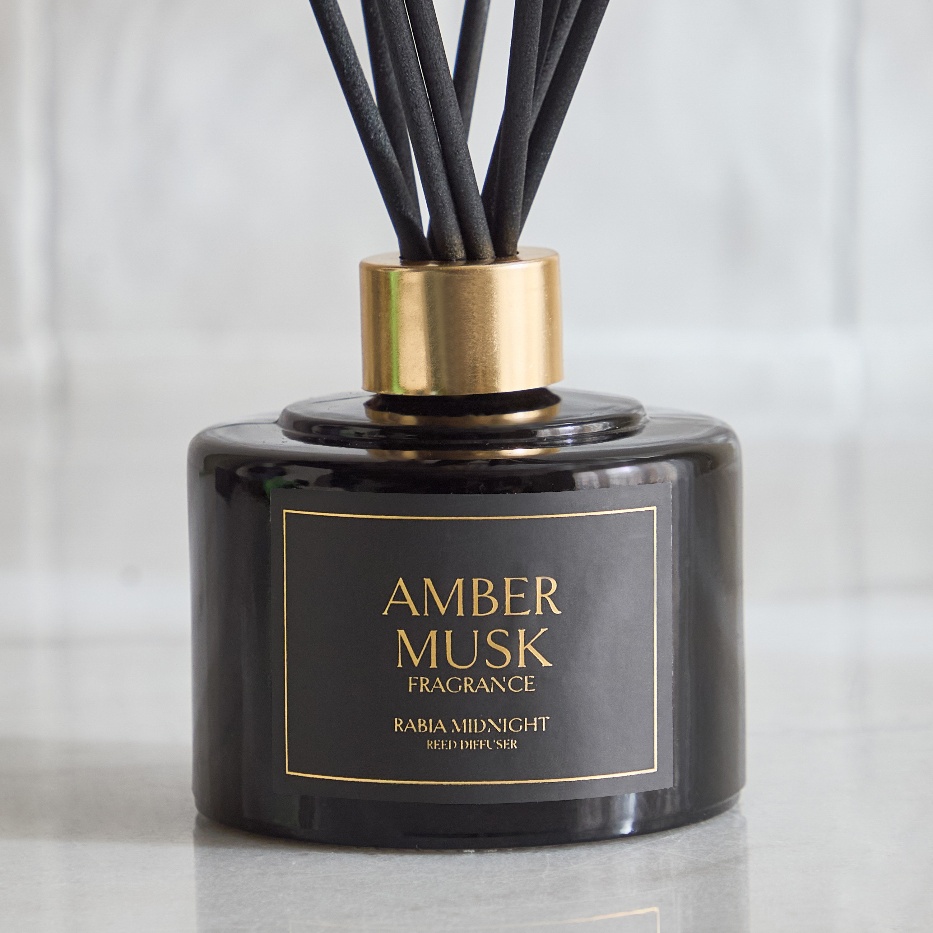 موّزع عطور برائحة العنبر والمسك ميدنايت من رابيا – 200 مل-hbxbedroom-homefragrance-diffusers-image-5