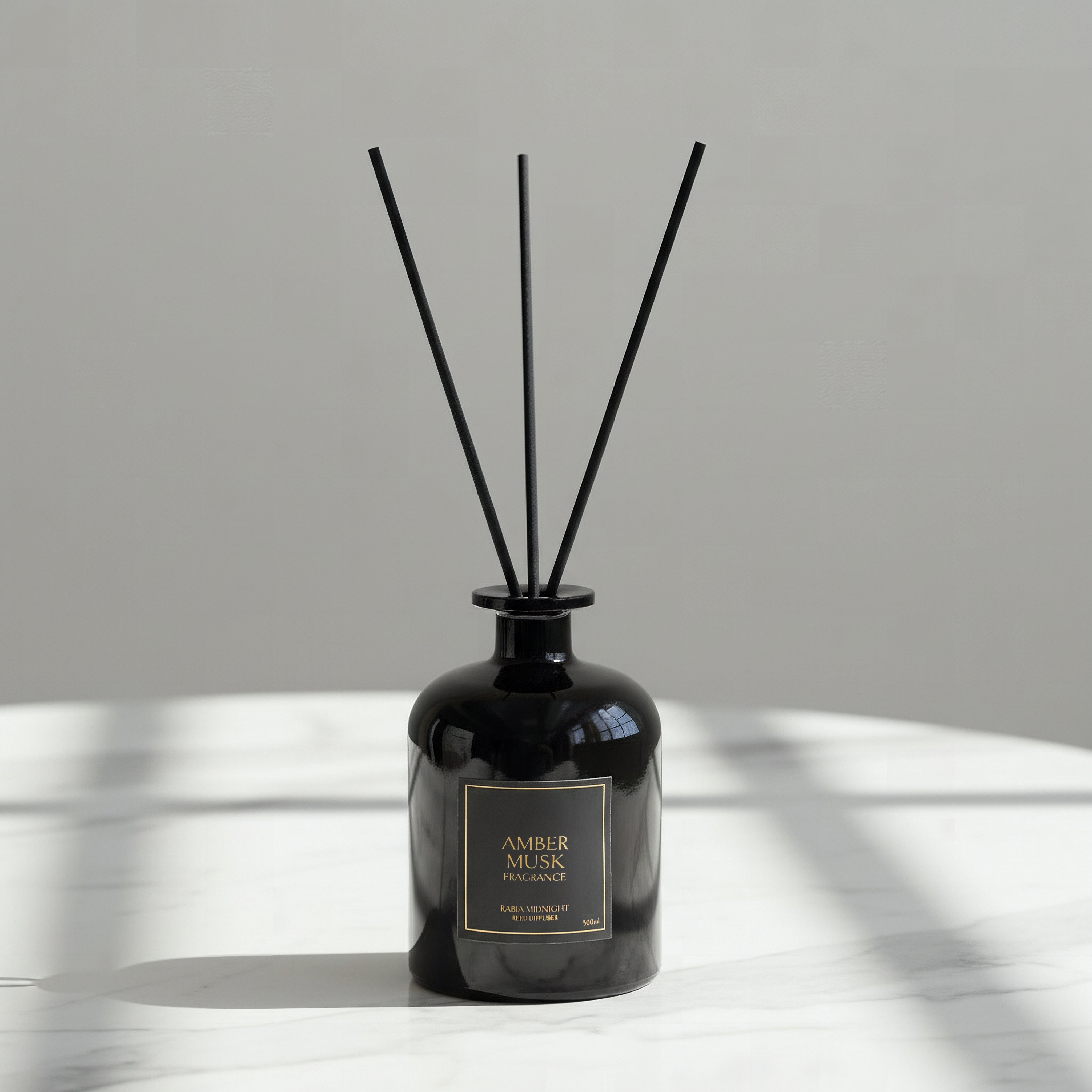 موزّع عطور بأعواد العنبر والمسك ميدنايت من رابيا – 500 مل-hbxbedroom-homefragrance-diffusers-image-1