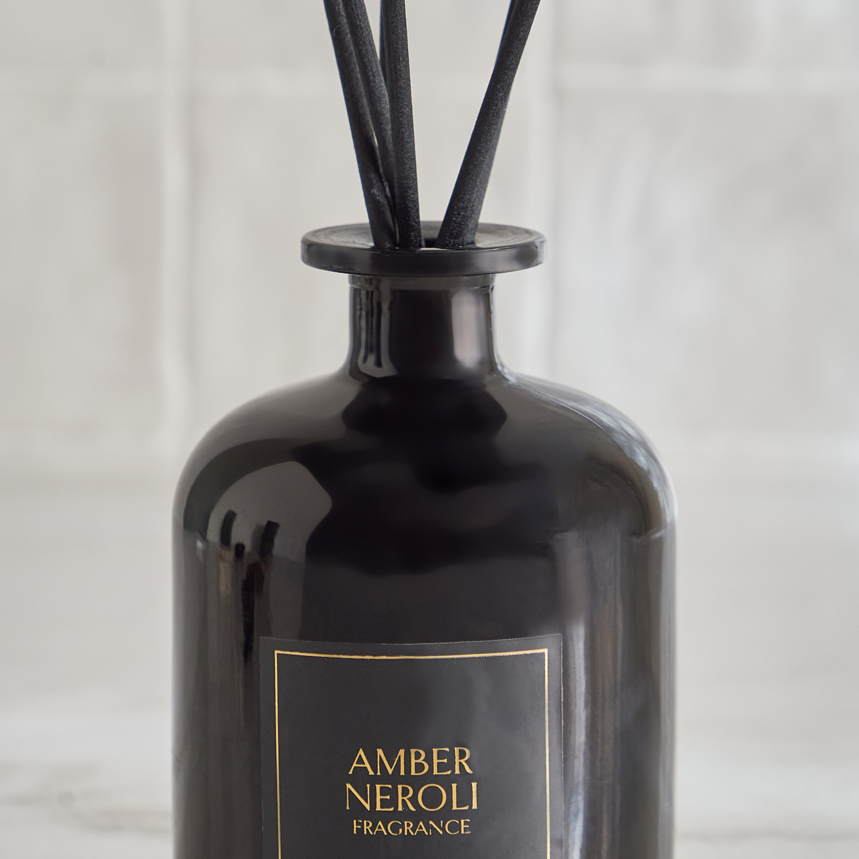 موزّع عطور بأعواد العنبر ونيرولي ميدنايت من رابيا - 500 مل-hbxbedroom-homefragrance-diffusers-image-6