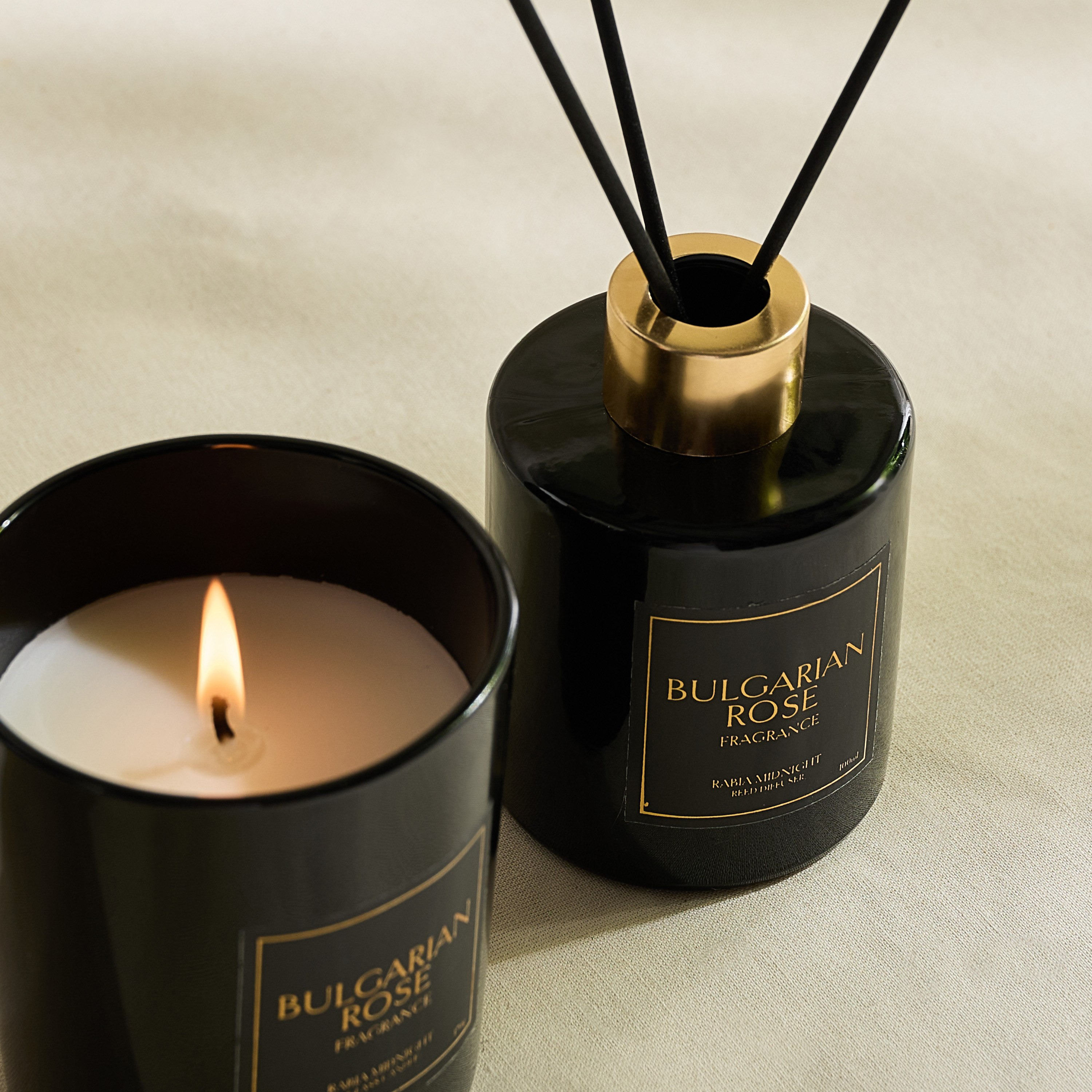 Rabia Midnight Bulgarian Rose Candle and Reed Diffuser Gift Set-hbxbedroom-homefragrance-diffusers-image-4