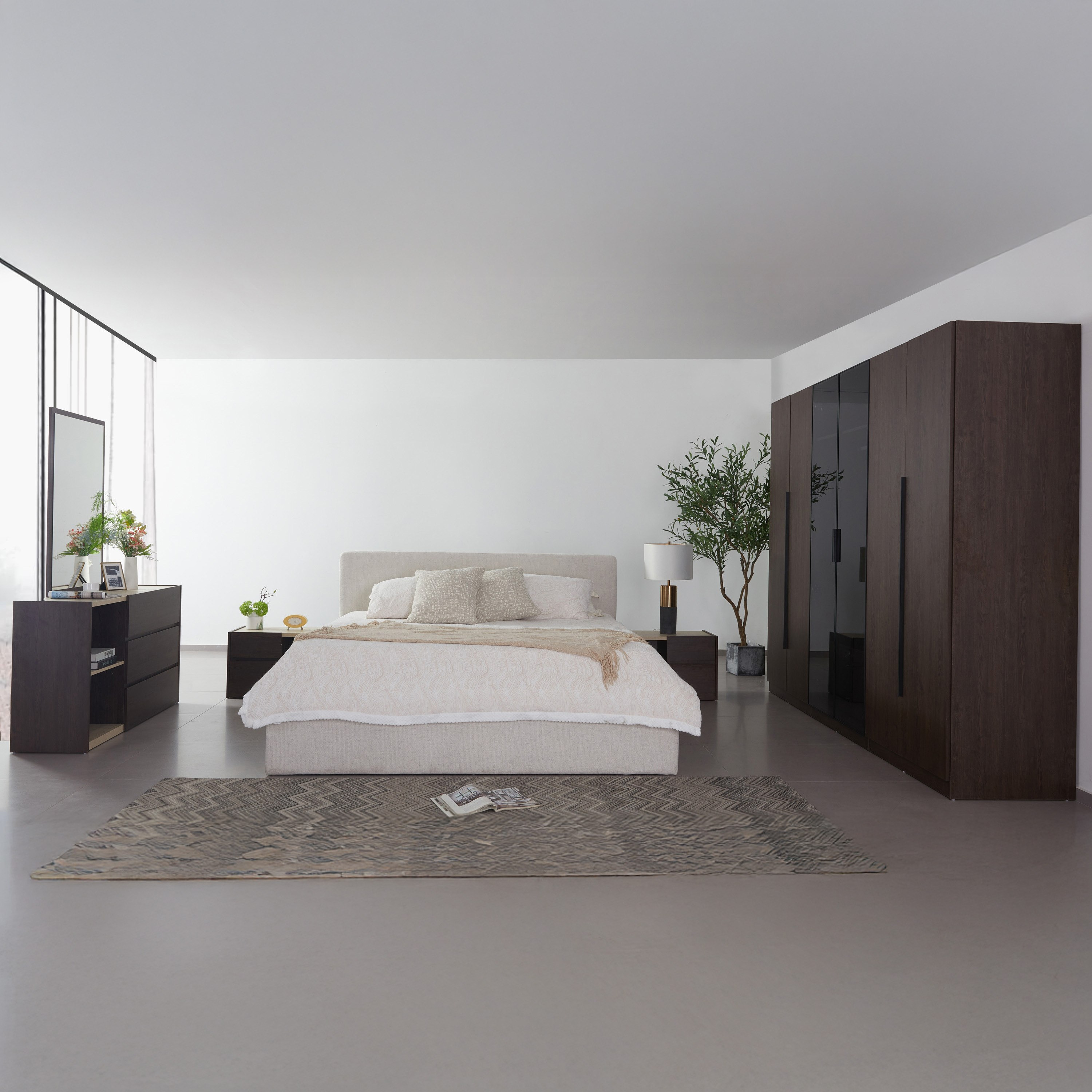 خزانة ملابس ذكية 6 أبواب بزجاج شفاف ودرجين من لومباردي-hbxfurniture-wardrobes-image-11