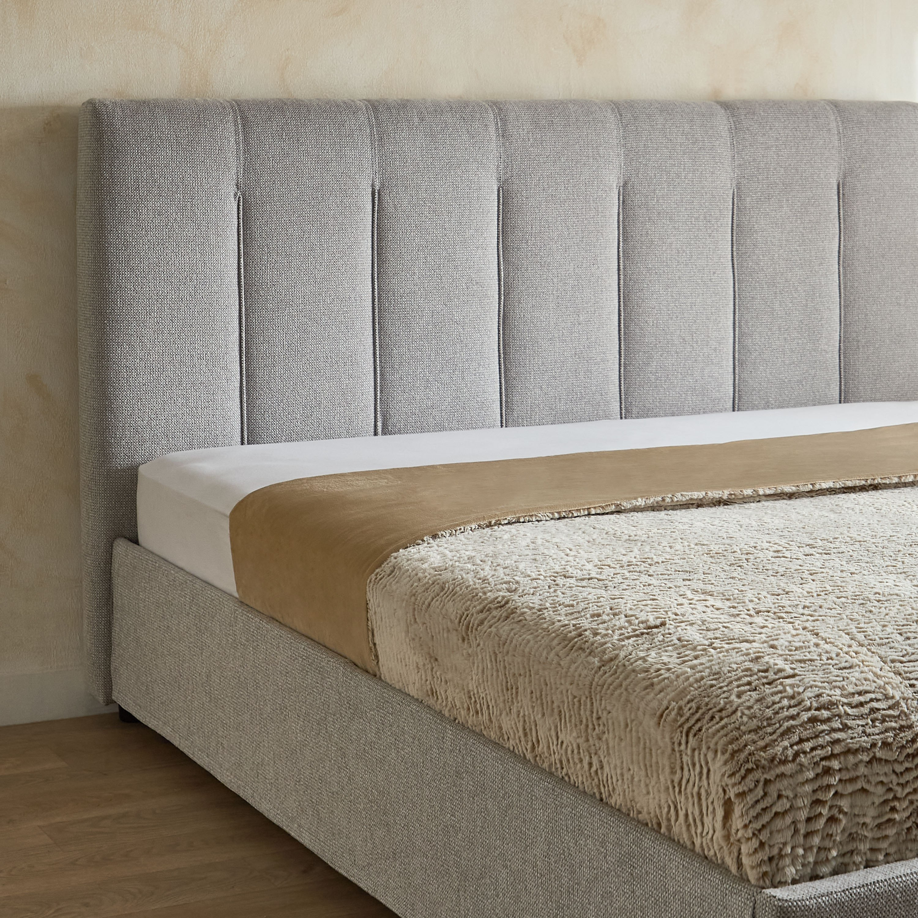 Movo Patara Ozon Upholstered Queen Bed - 160x200 cm-hbxbedroom-bedsandbedsets-beds-queen-image-3