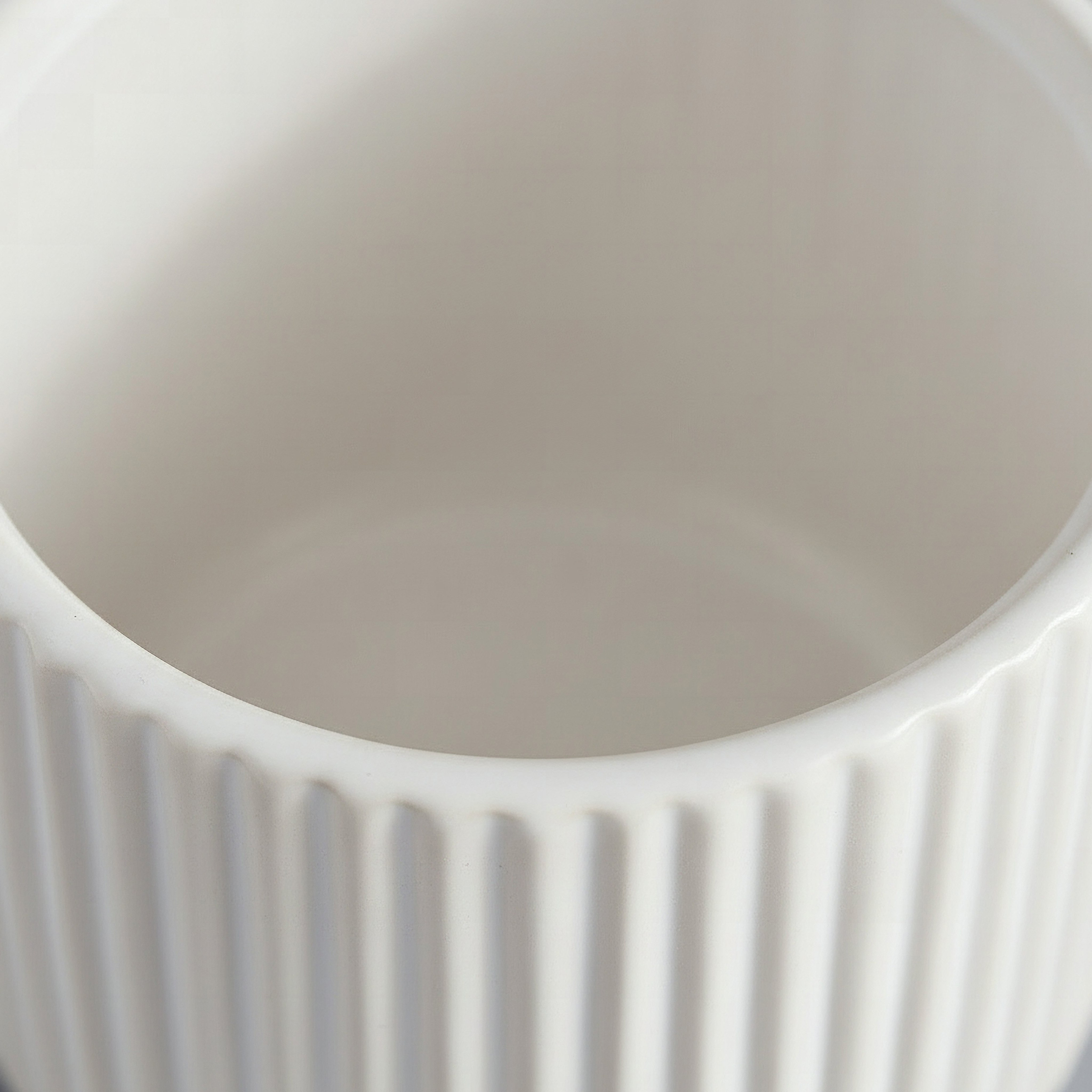 Sansa Siera Ribbed Ceramic Planter - 13x13x11 cm-hbxhomeware-hbxdecorandfurnishings-image-2