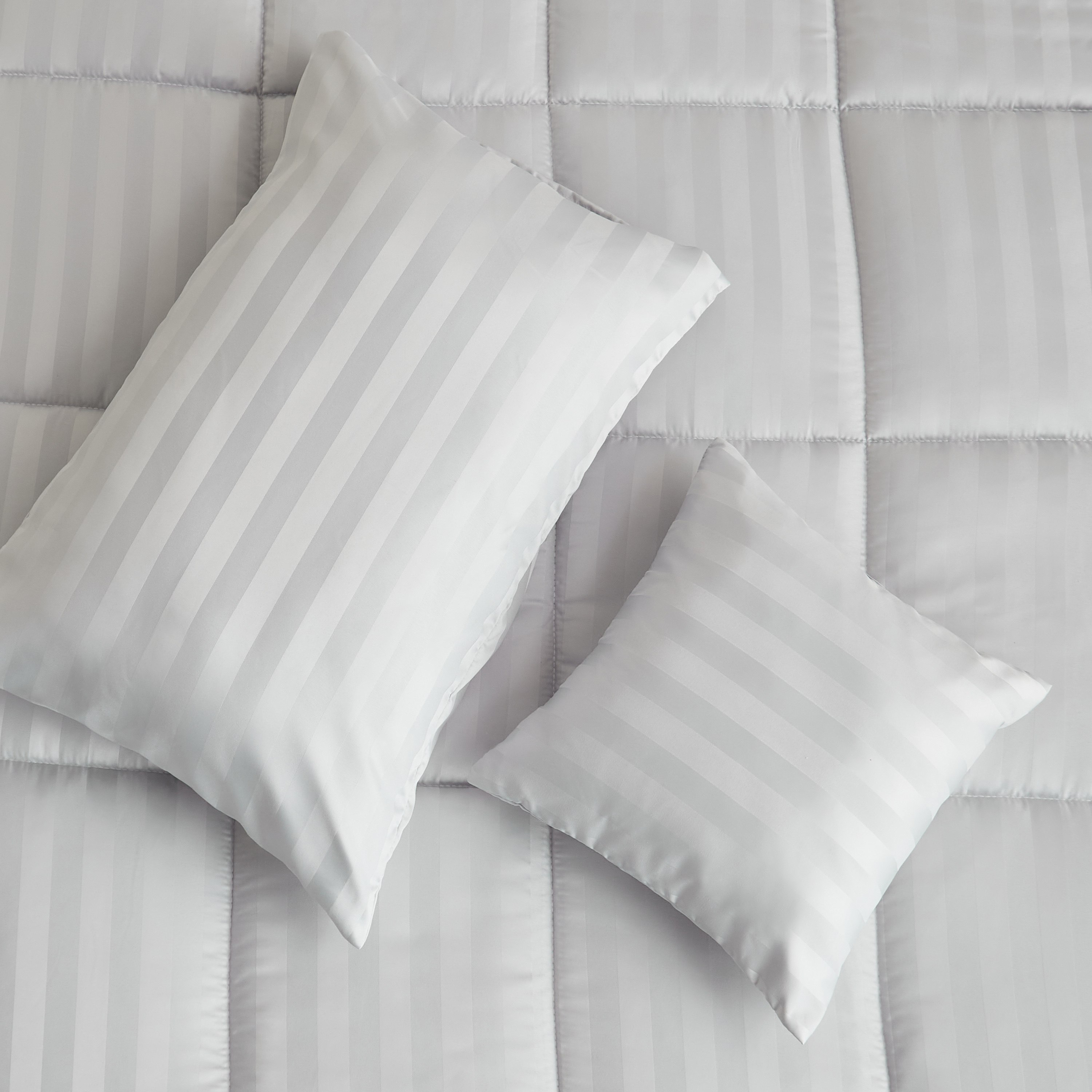 طقم لحاف توين مخطط ساتان 3 قطع من الألياف الدقيقة من ستانفورد - 160x220 سم-hbxhomeware-hbxdecorandfurnishings-image-5