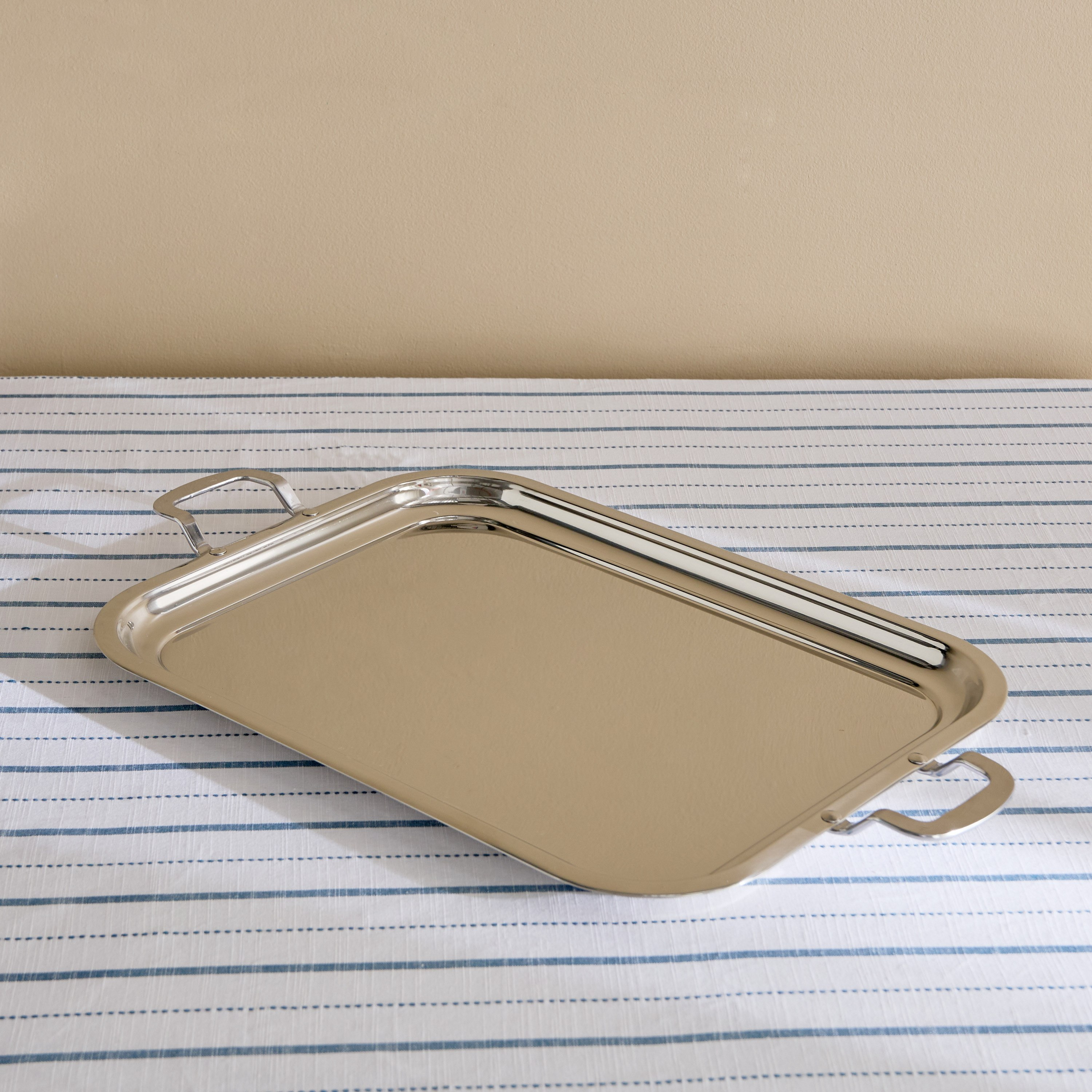 صينية تقديم فاخرة ستانلس ستيل من شاين - 52.5×38 سم-hbxdecorandfurnishings-tabletop-serveware-image-1