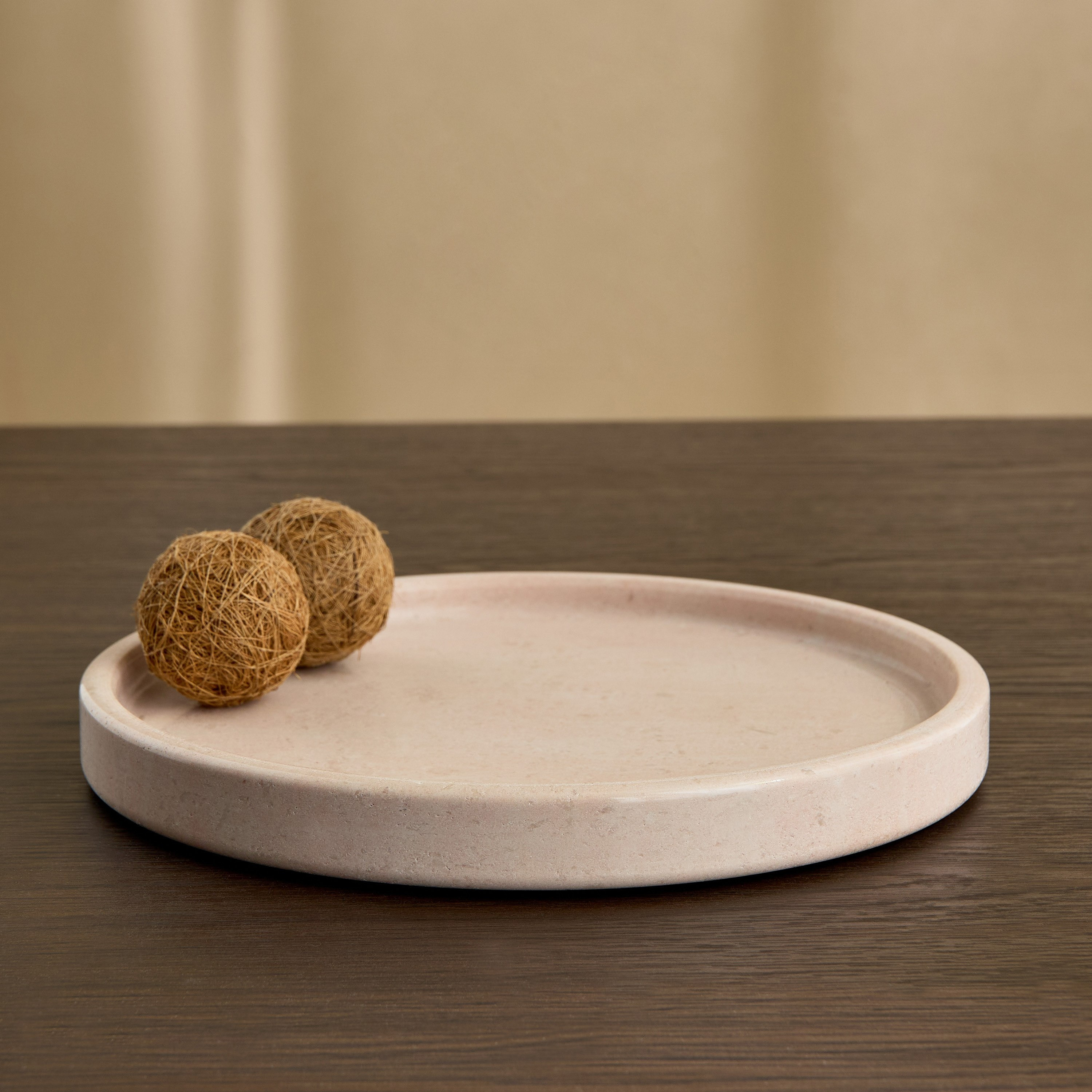 صينية رخام مستديرة من الترافرتين الطبيعي من زين - 25x25 سم-hbxdecorandfurnishings-tabletop-trays-image-4