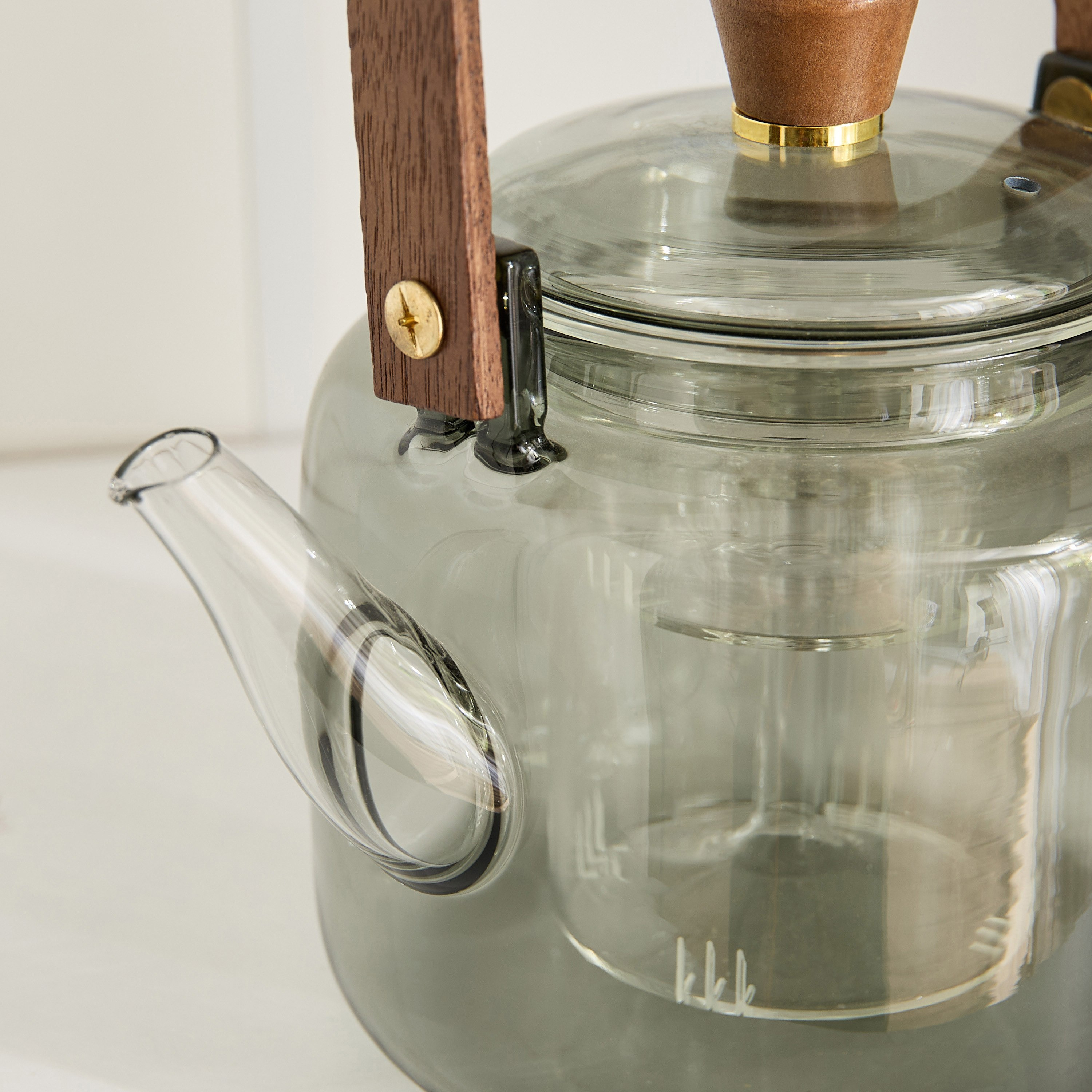 Zen Borosilicate Glass Teapot with Steamer Strainer and Wooden Handle - 1 L-hbxhomeware-diningandtabletop-coffeeandteasets-image-7