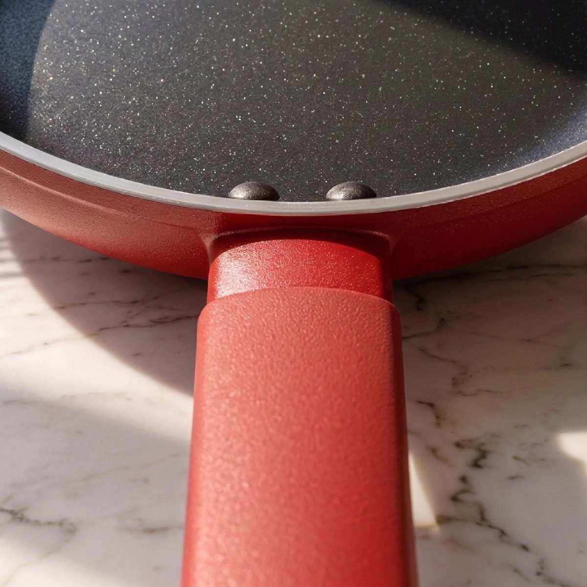 مقلاة ألومنيوم غير لاصقة من صفا - 24 سم-hbxhomeware-hbxkitchen-image-2