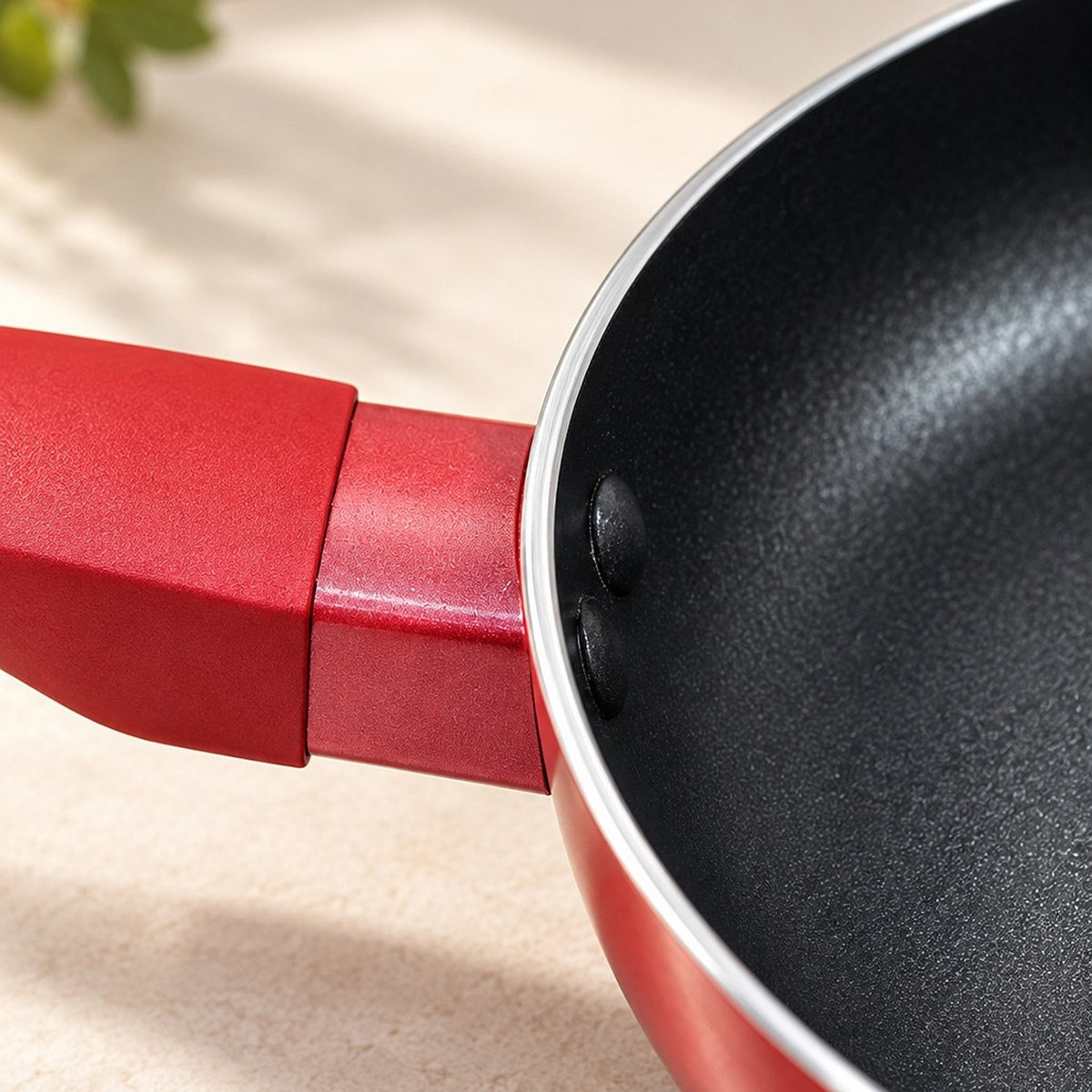 مقلاة غير لاصقة من صفا - 28 سم-hbxhomeware-hbxkitchen-image-2