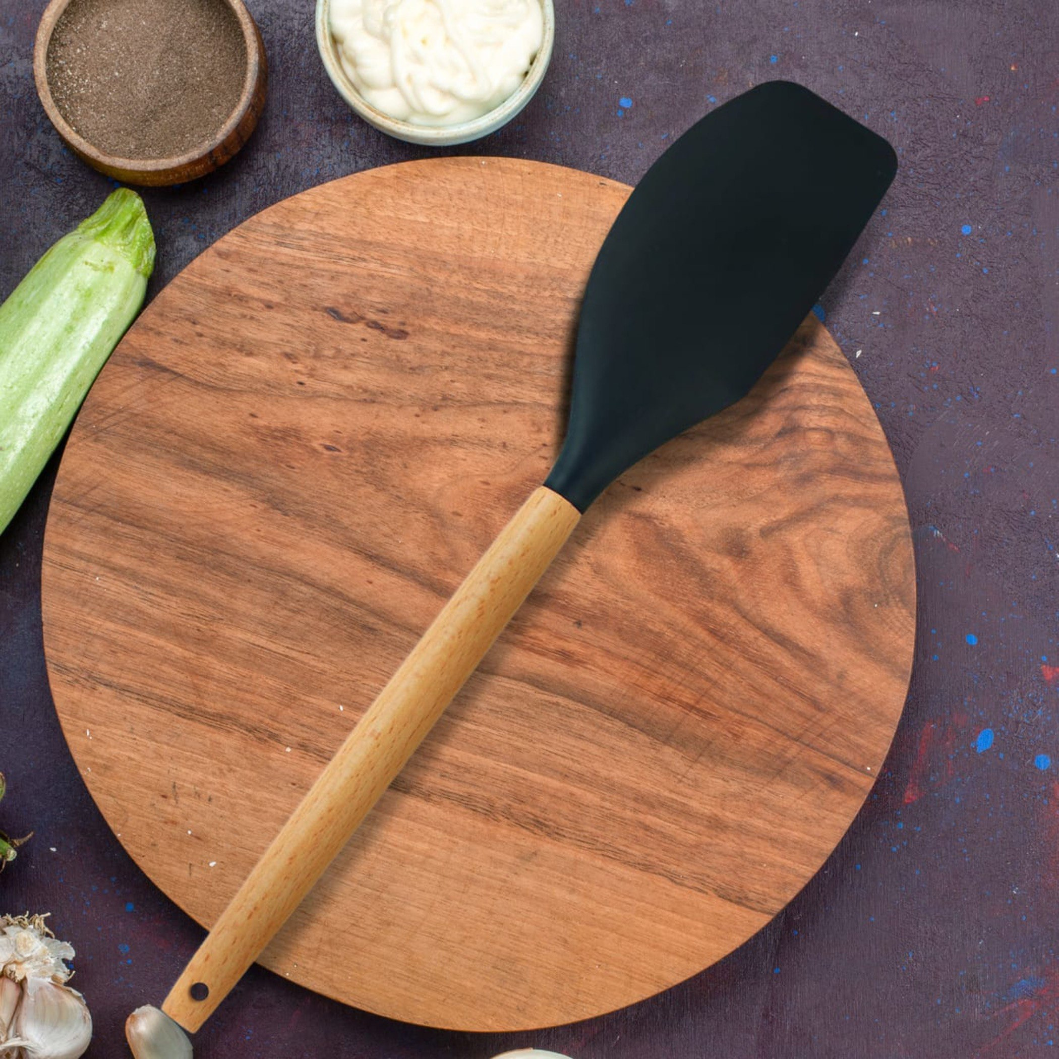 مغرفة مسطحة بمقبض خشبي من صفا-hbxhomeware-hbxkitchen-image-1