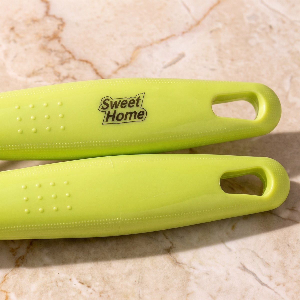 فتاحة علب يدوية وفتاحة قارورات مغناطيسية من صفا-hbxkitchen-kitchenware-kitchenaccessories-image-3
