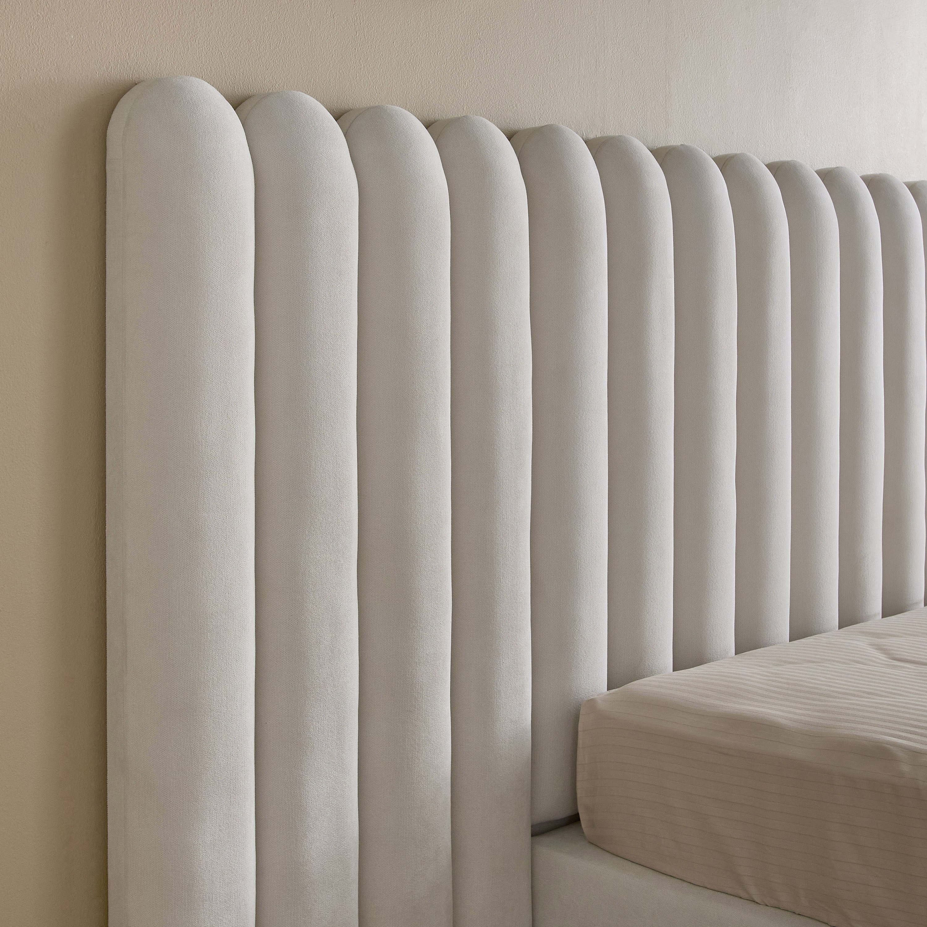 Curvy Brooks Extended Headboard Queen Upholstered Bed - 160x200 cm-hbxbedroom-bedsandbedsets-beds-queen-image-4