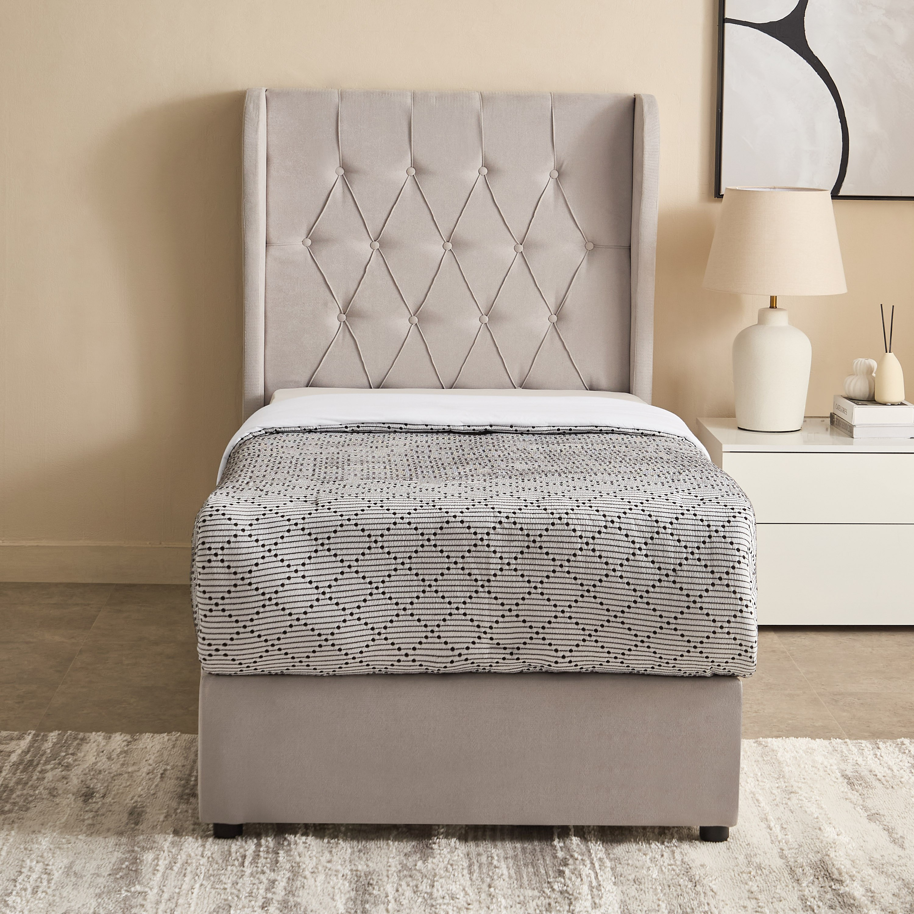 Curvy Chester Single Upholstered Bed - 90x200 cm-hbxkidsandyouth-bedsandbedsets-beds-single-image-2