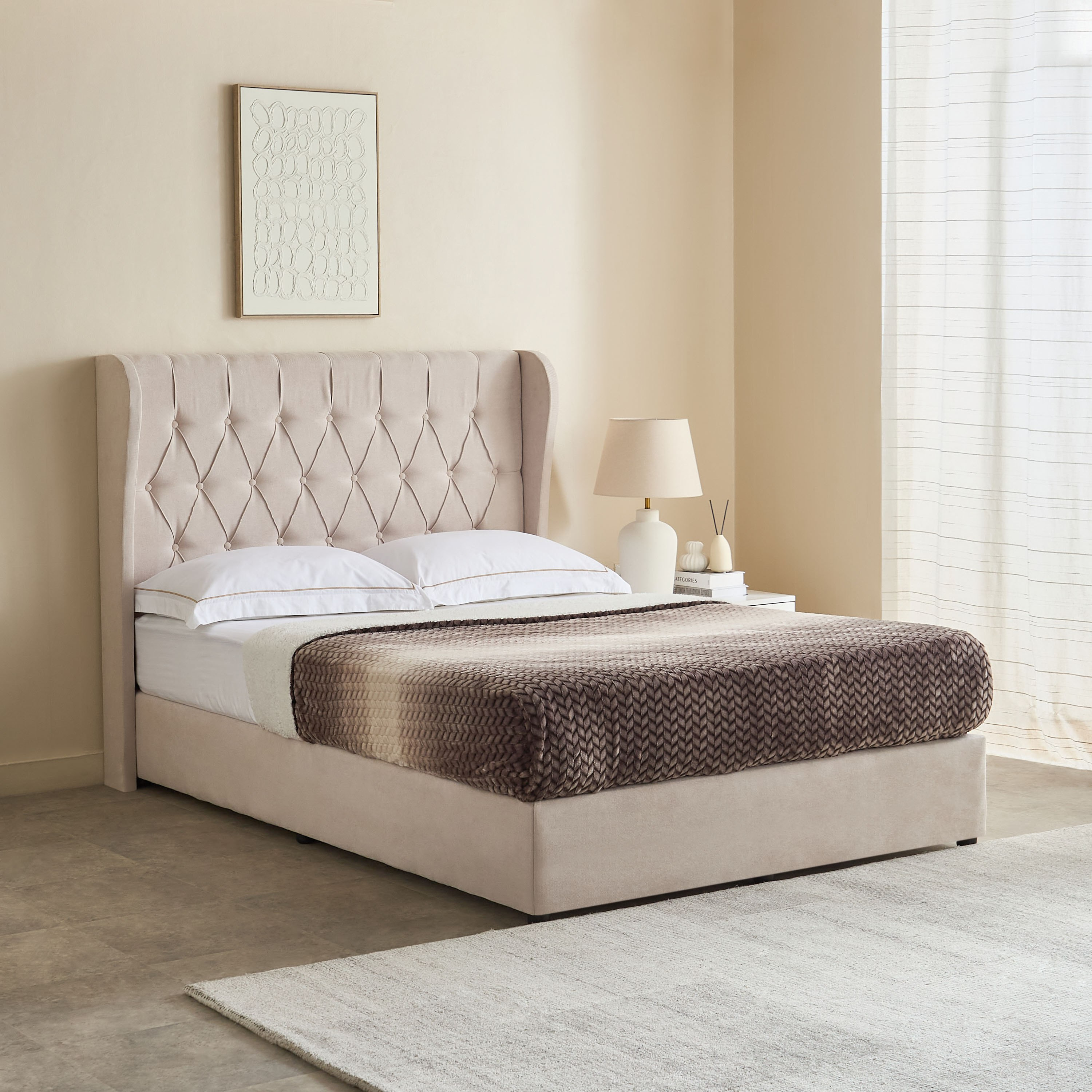 Curvy Chester Queen Upholstered Bed - 160x200 cm-hbxbedroom-bedsandbedsets-beds-queen-image-1