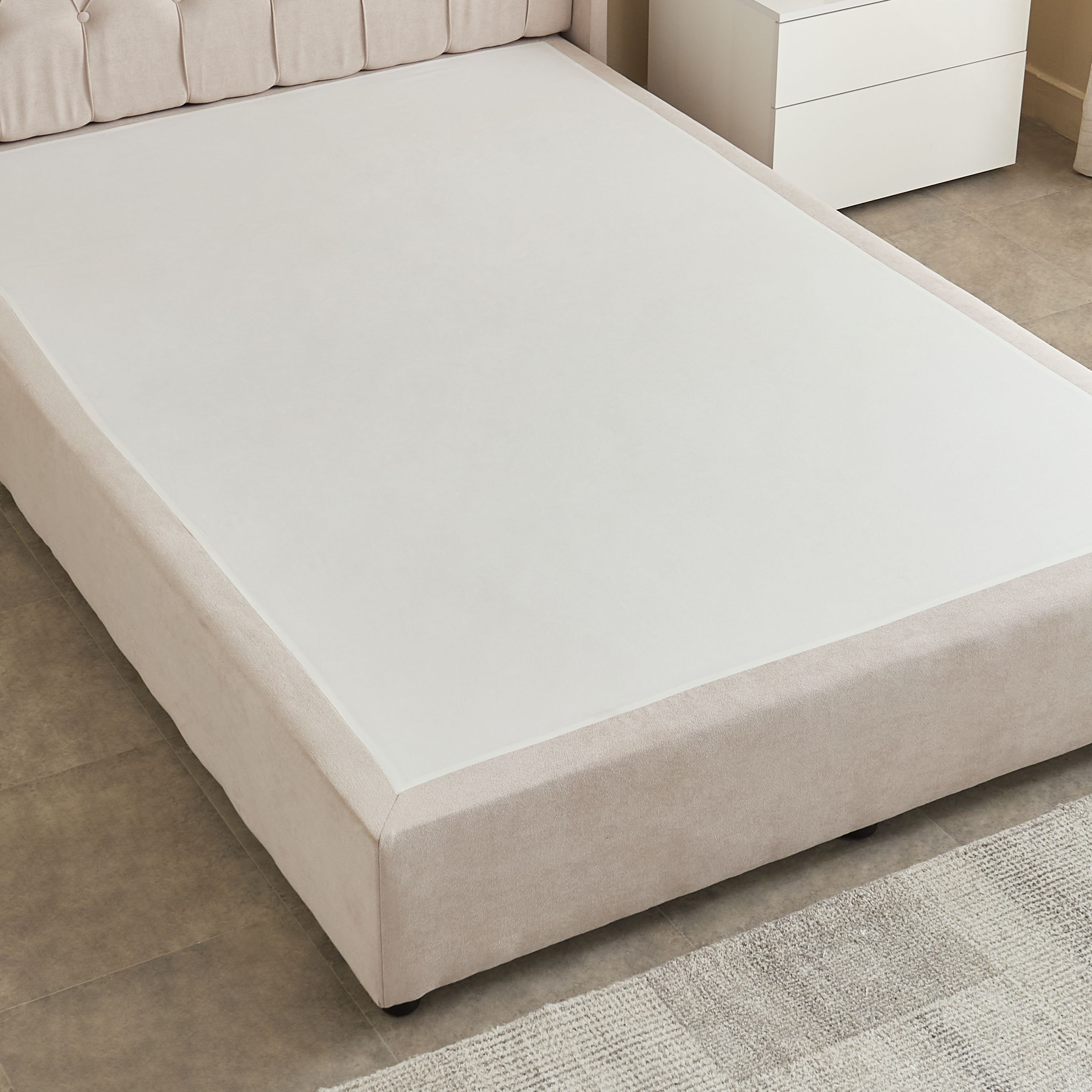 Curvy Chester Queen Upholstered Bed - 160x200 cm-hbxbedroom-bedsandbedsets-beds-queen-image-6
